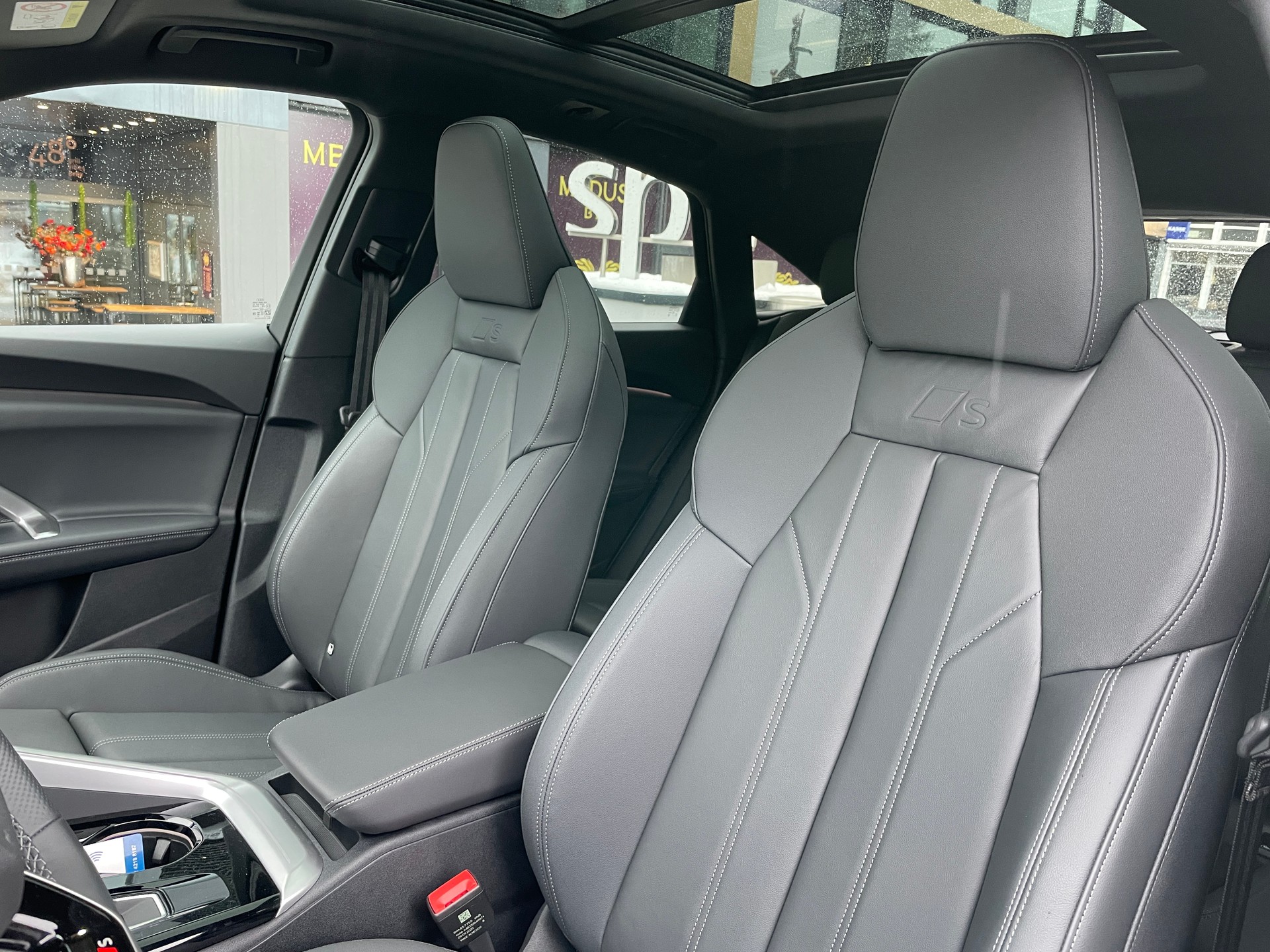 AUDI Q5 Sportback 50 TFSI e PHEV S line quattro S-tronic EDITION ONE-image-16