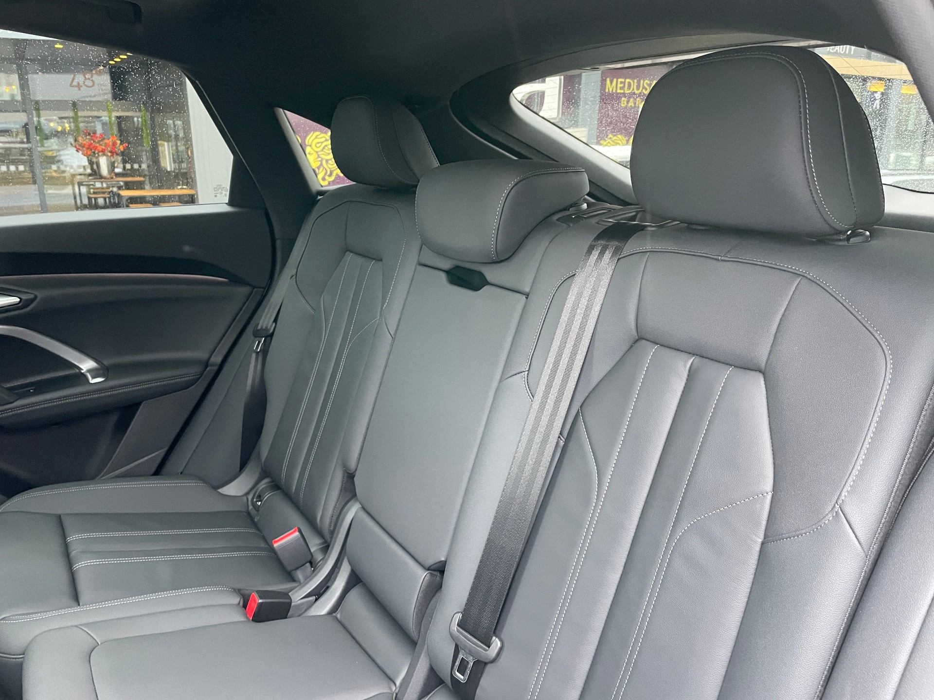 AUDI Q5 Sportback 50 TFSI e PHEV S line quattro S-tronic EDITION ONE-image-18