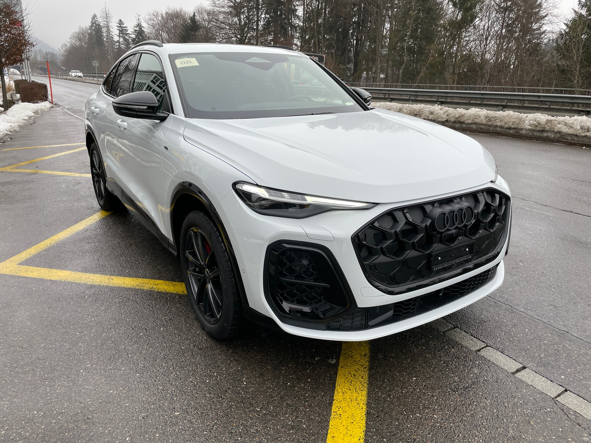 AUDI Q5 Sportback 50 TFSI e PHEV S line quattro S-tronic EDITION ONE-showroom-element-2