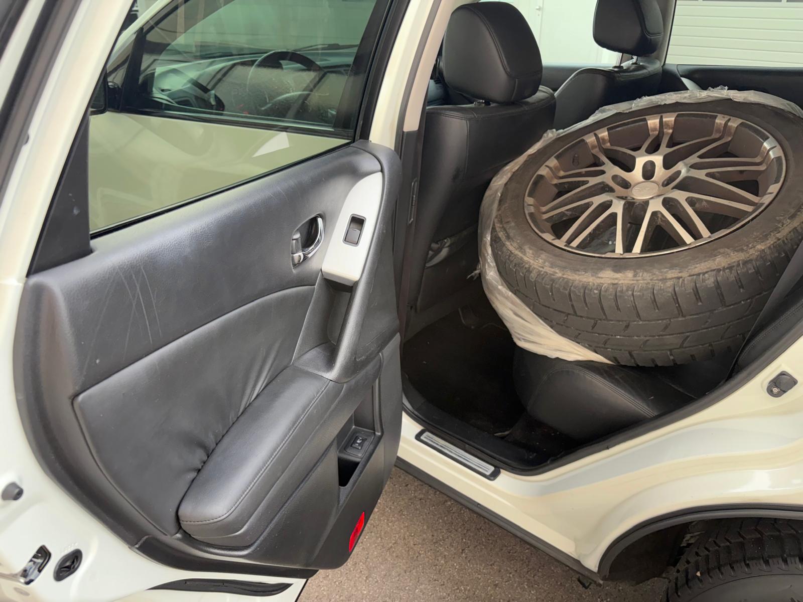 NISSAN MURANO 3,5 V6 EXECUTIVE-image-11