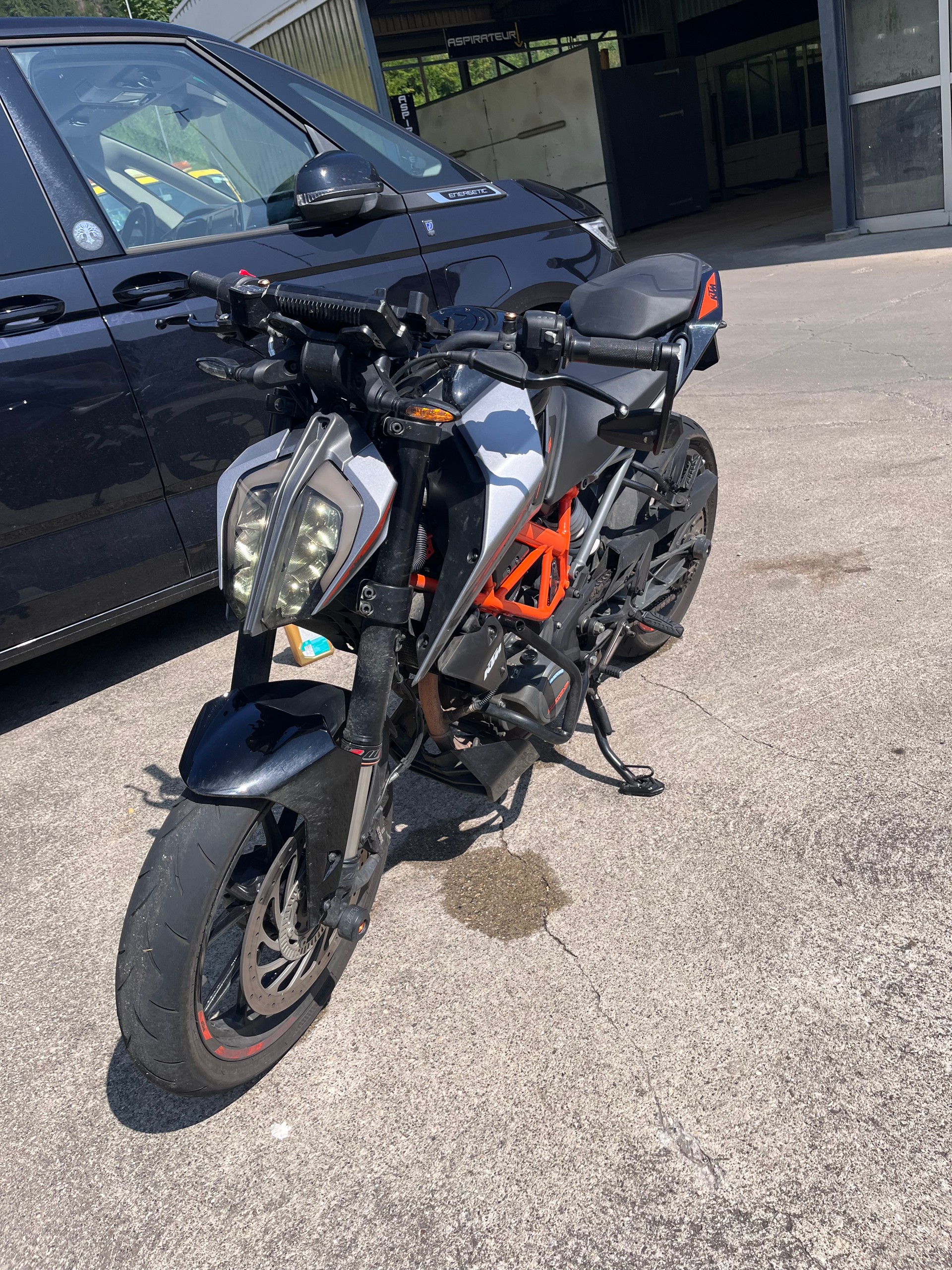 KTM 125 Duke-image-5