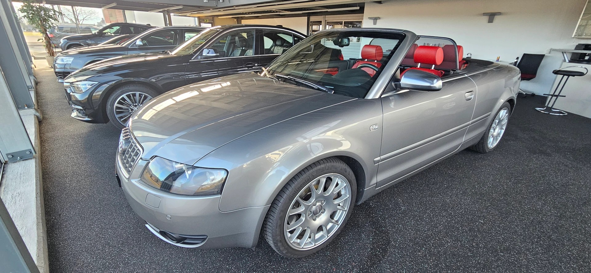 AUDI S4 Cabriolet 4.2 V8 quattro