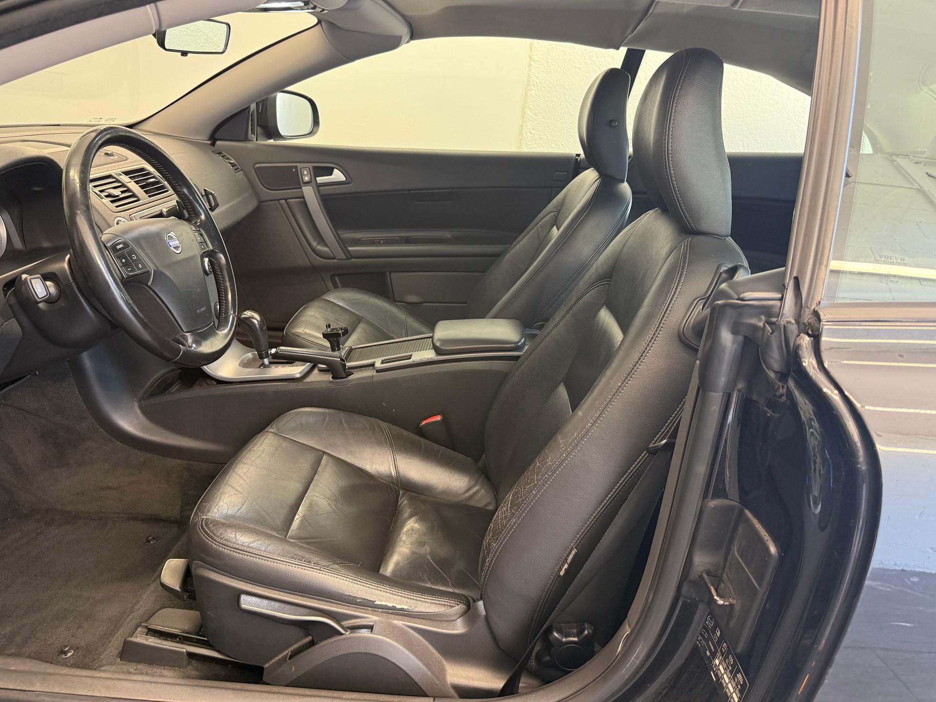 VOLVO C70 T5 Summum Geartronic Ab 220.- pro Monat-image-8