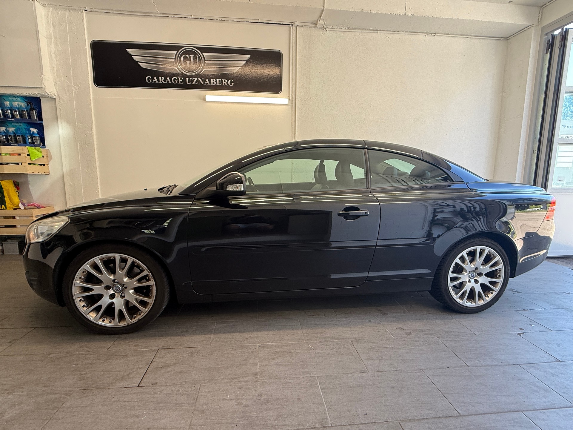 VOLVO C70 T5 Summum Geartronic Ab 220.- pro Monat-showroom-element-1