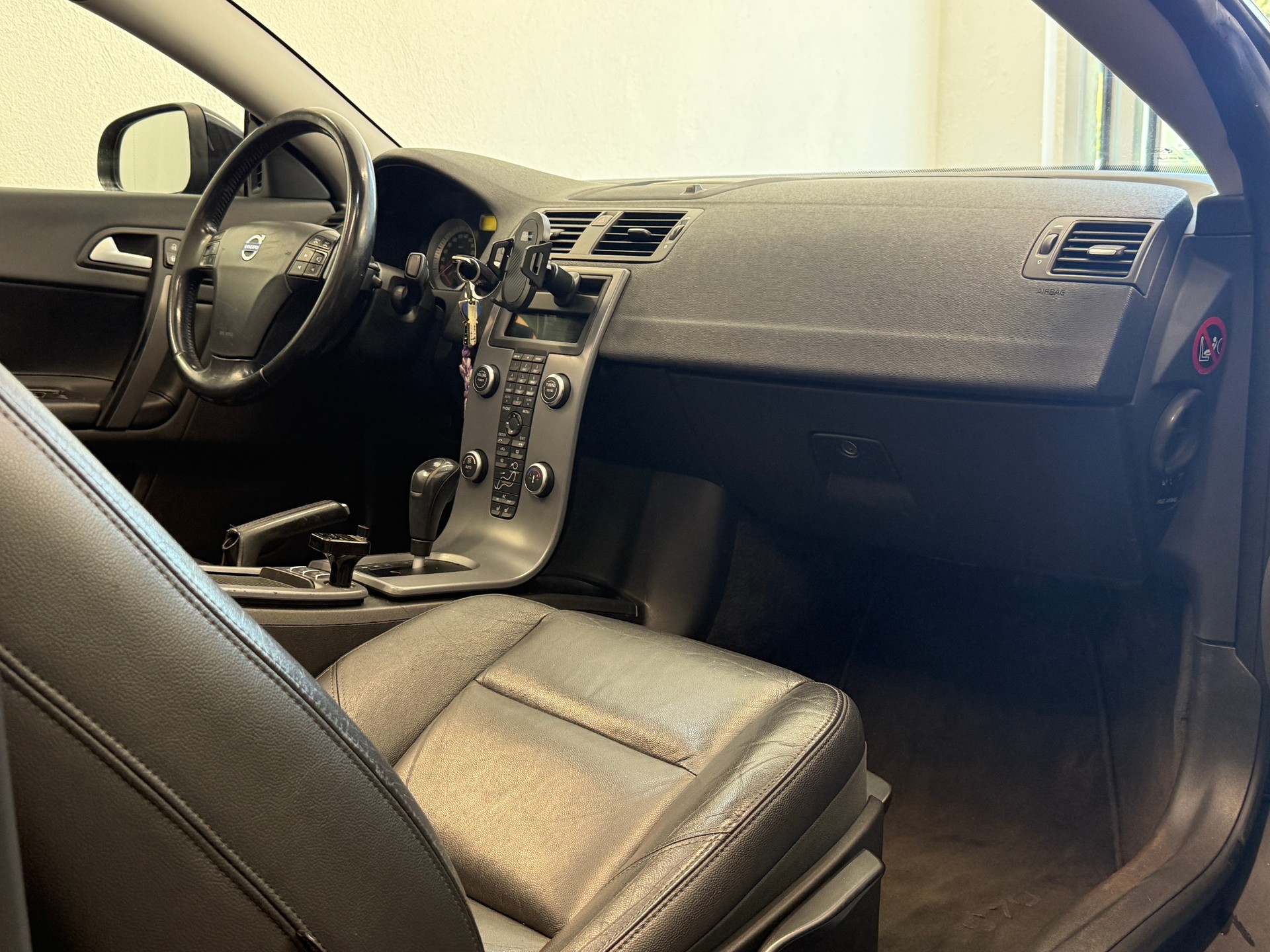 VOLVO C70 T5 Summum Geartronic Ab 220.- pro Monat-image-11
