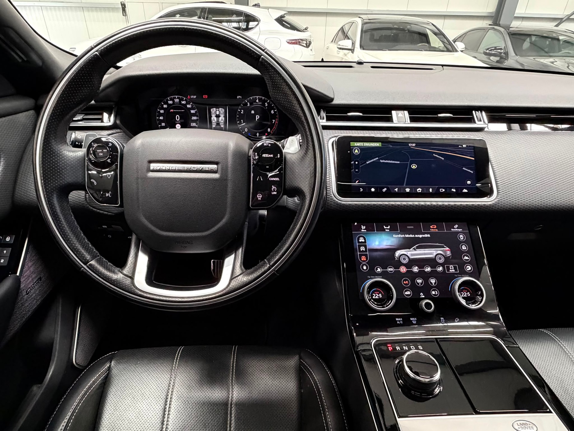 LAND ROVER Range Rover Velar R-Dynamic P 300 SE Automatic-image-15