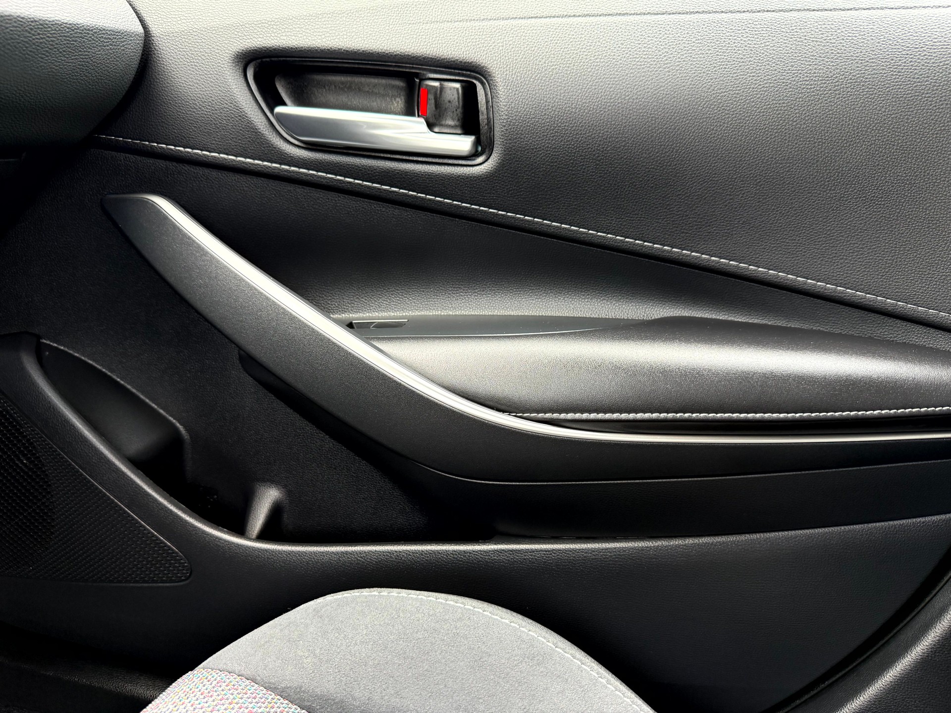 TOYOTA Corolla Touring Sports 1.8 HSD Trend e-CVT-image-23