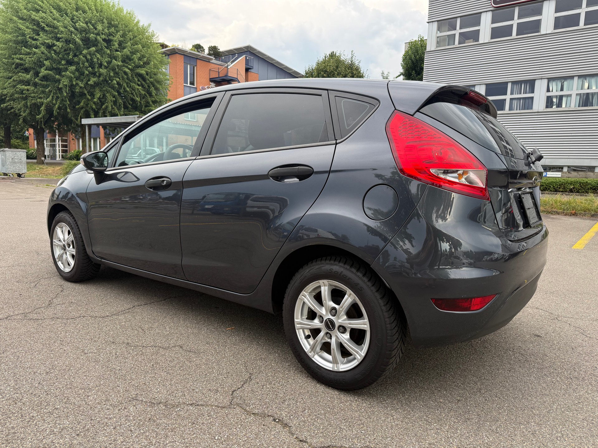 FORD Fiesta 1.25 16V Ambiente-image-6