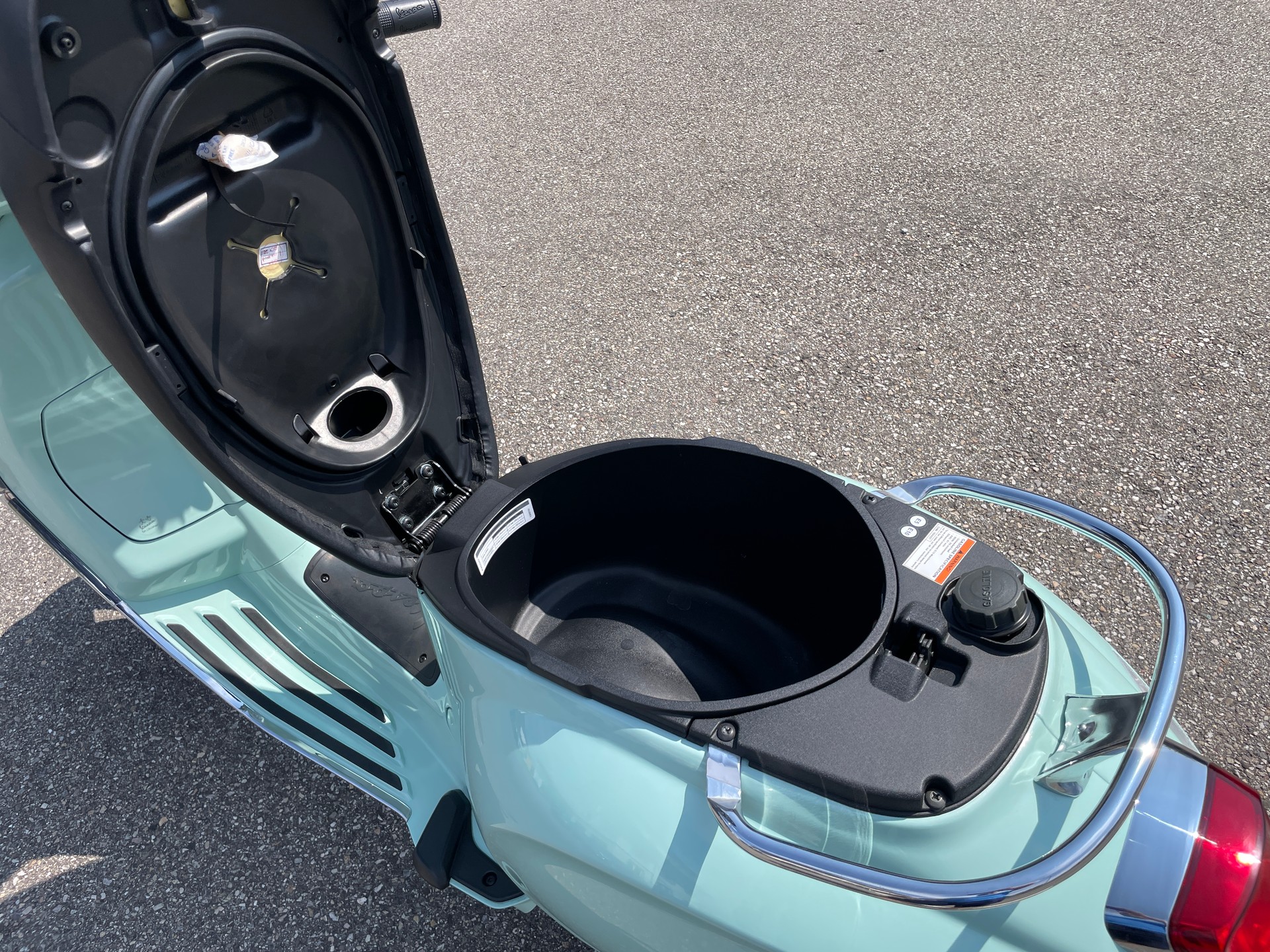PIAGGIO Vespa 125 Primavera ABS-image-8