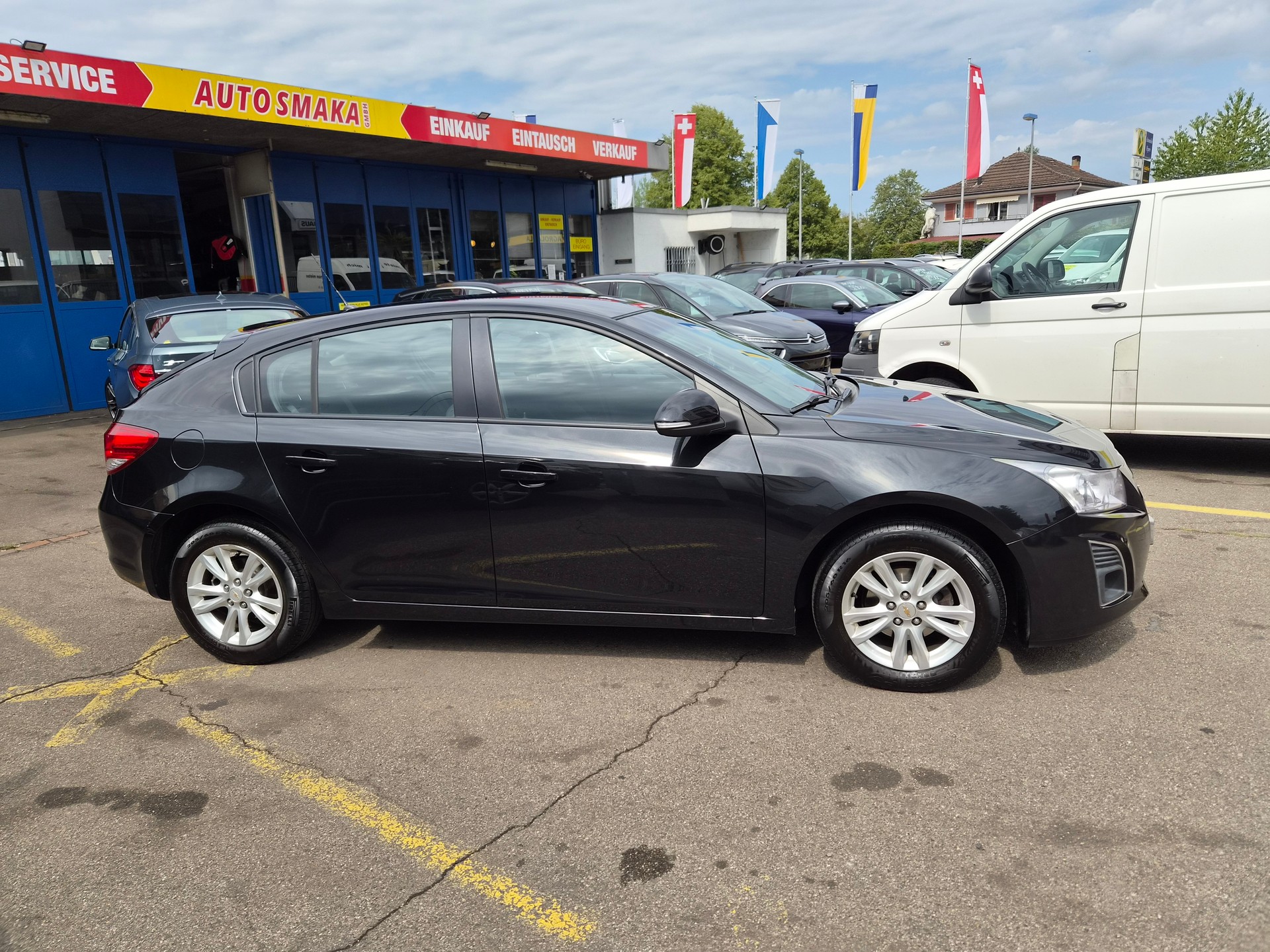 CHEVROLET Cruze 1.8 LTZ-showroom-element-1