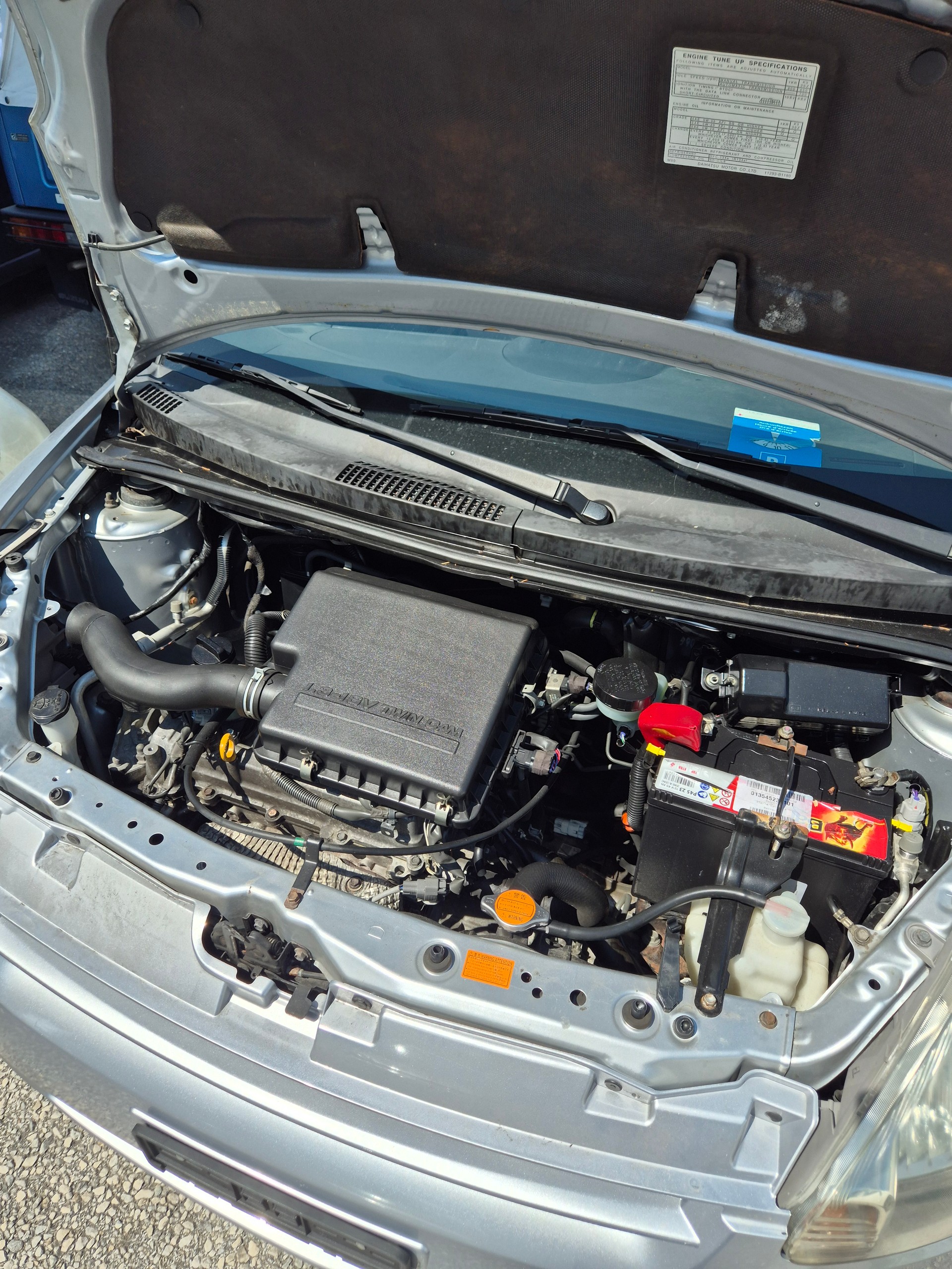 DAIHATSU Sirion 1.3 eco-4WD Automatic-image-13