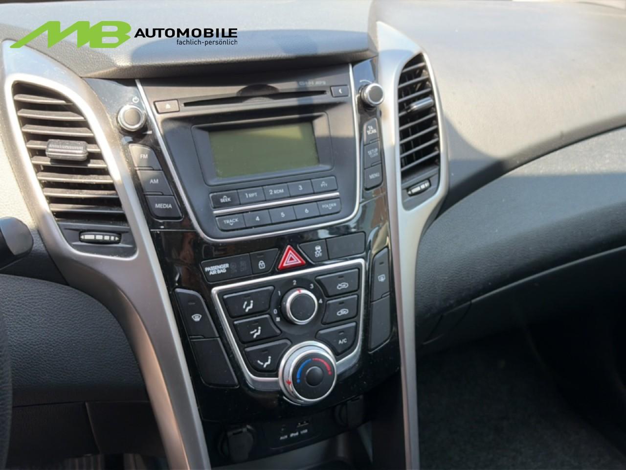 HYUNDAI i30 1.4 Pica-image-7