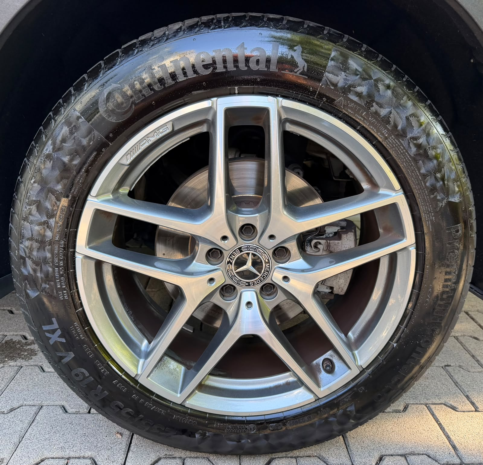 MERCEDES-BENZ GLC 250 d AMG Line 4Matic 9G-Tronic-image-9