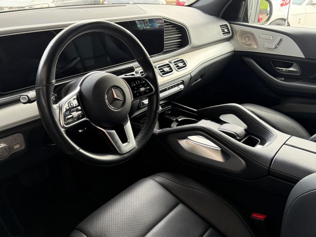 MERCEDES-BENZ GLE 300 d 4Matic AMG Line 9G-Tronic-showroom-element-3