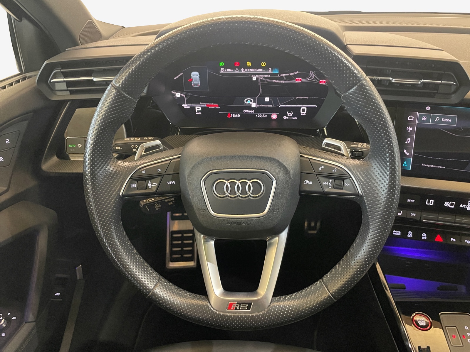AUDI RS3 Sportback 2.5 TSI quattro S-tronic-image-9