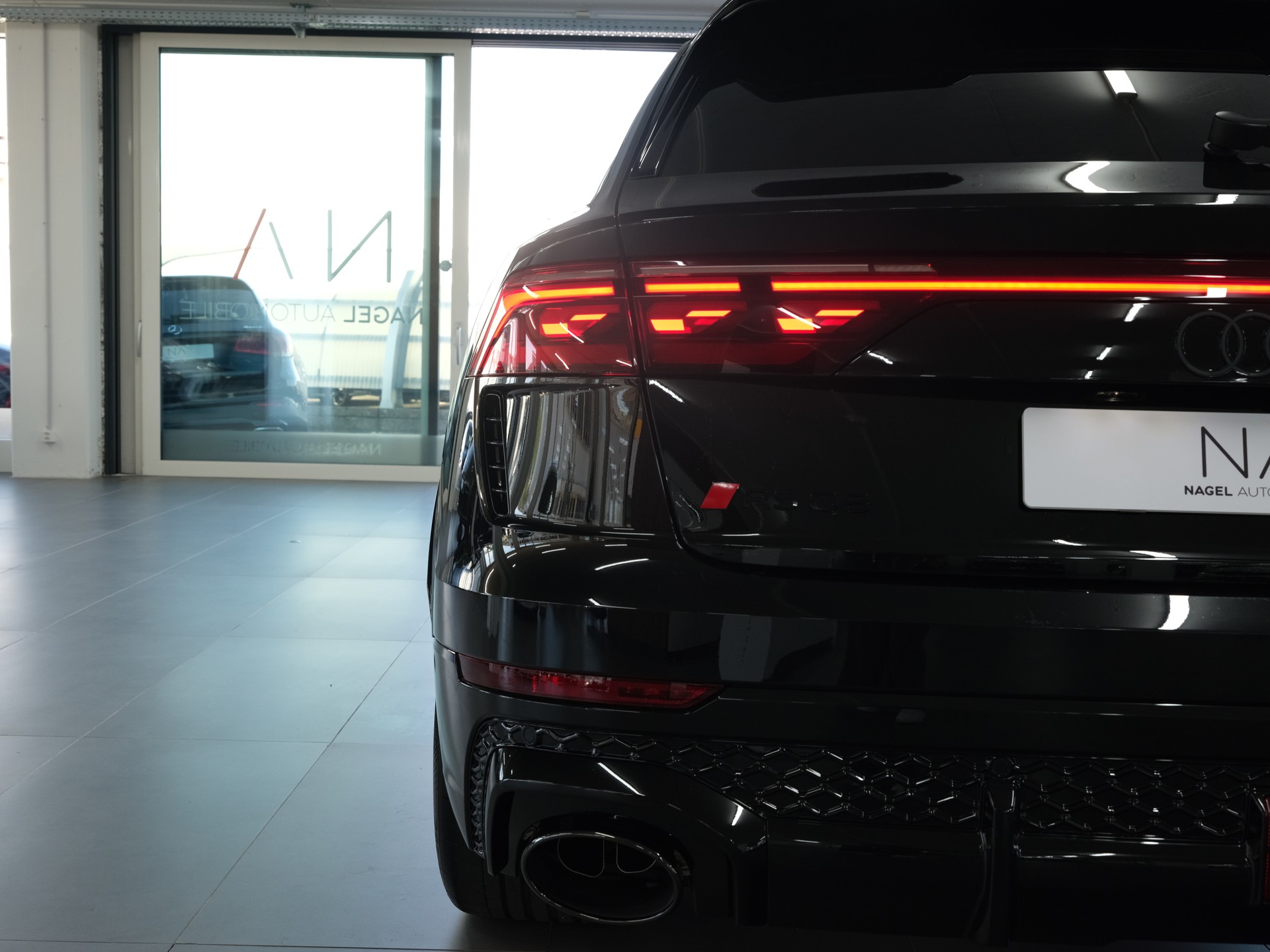 AUDI RSQ8 performance quattro *Werksgarantie* *Sportabgassanlage* *Panorama*-image-10