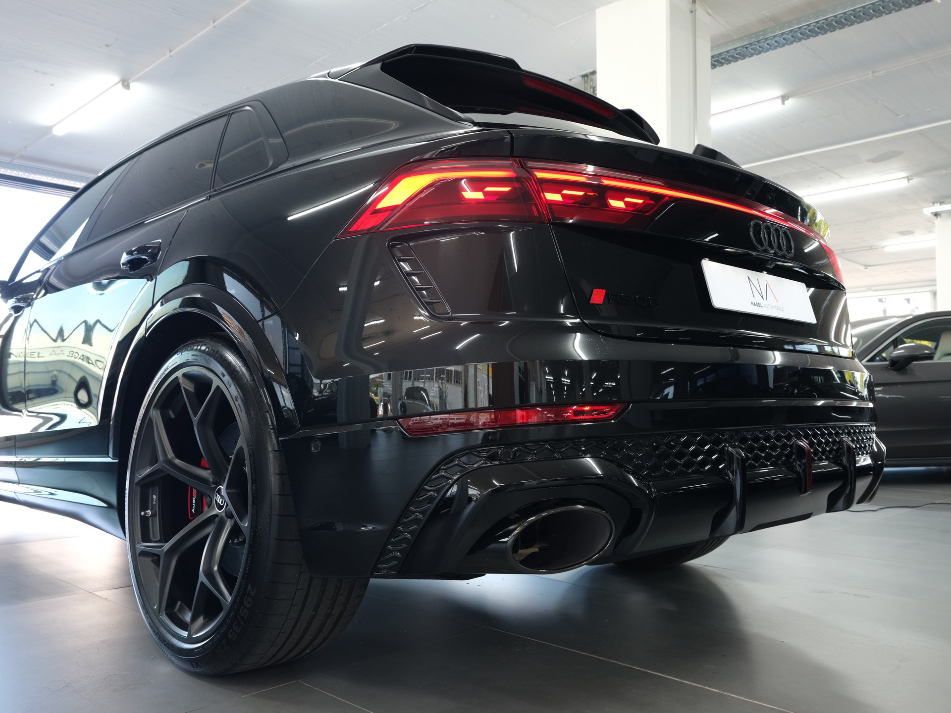 AUDI RSQ8 performance quattro *Werksgarantie* *Sportabgassanlage* *Panorama*-image-11