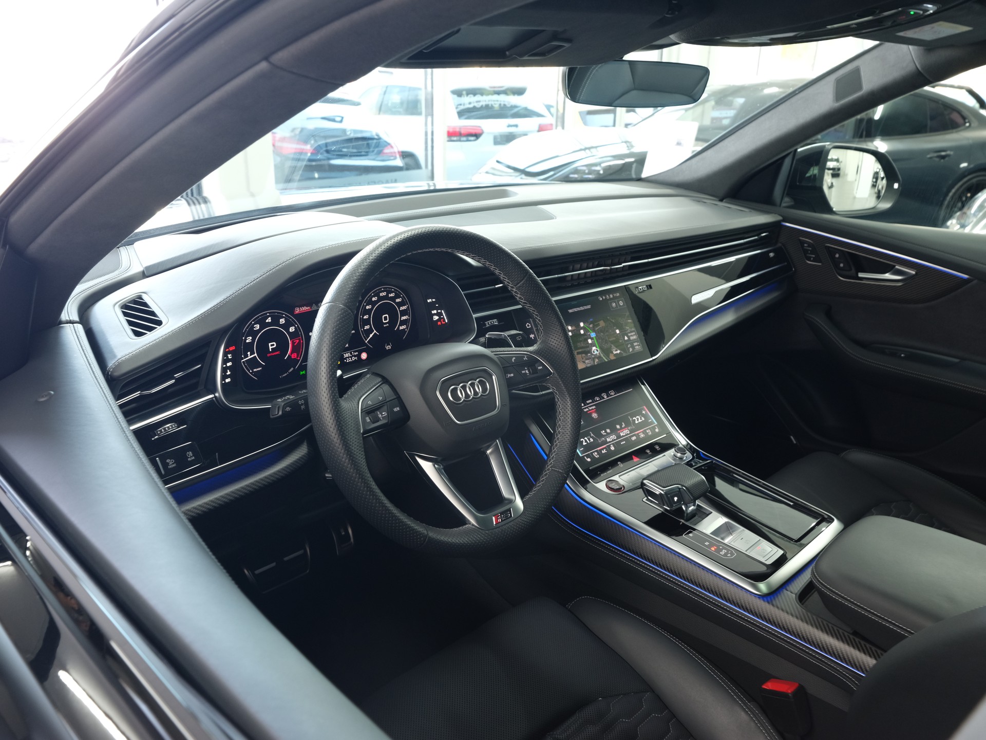 AUDI RSQ8 performance quattro *Werksgarantie* *Sportabgassanlage* *Panorama*-image-27