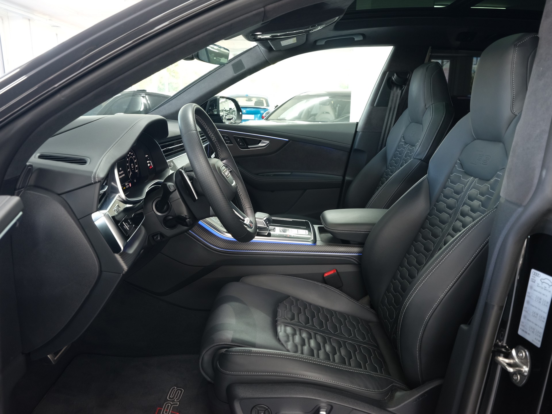 AUDI RSQ8 performance quattro *Werksgarantie* *Sportabgassanlage* *Panorama*-image-14