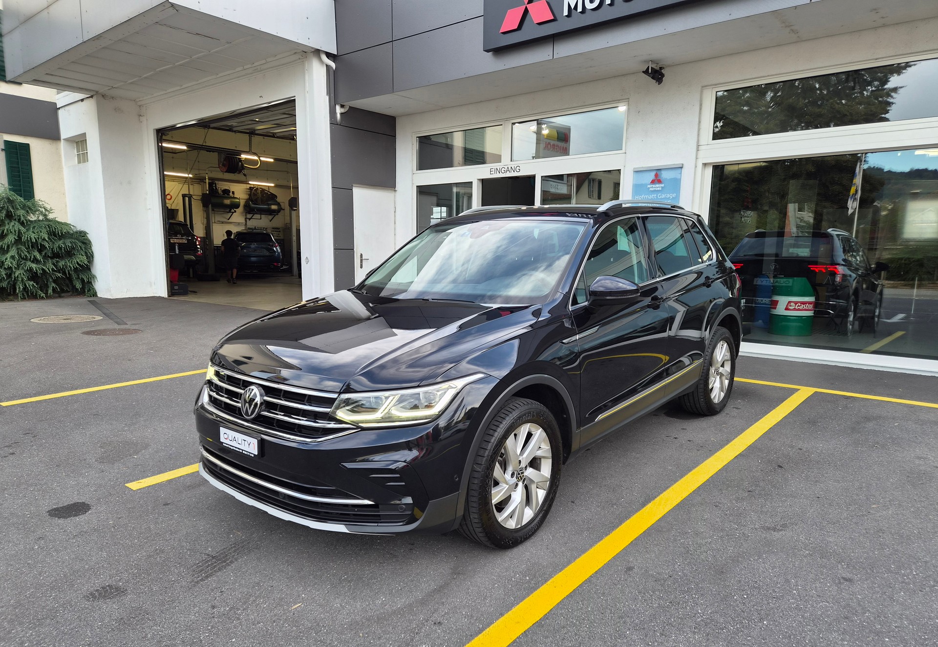 VW Tiguan 2.0 TDI SCR Elegance 4Motion DSG-image-1