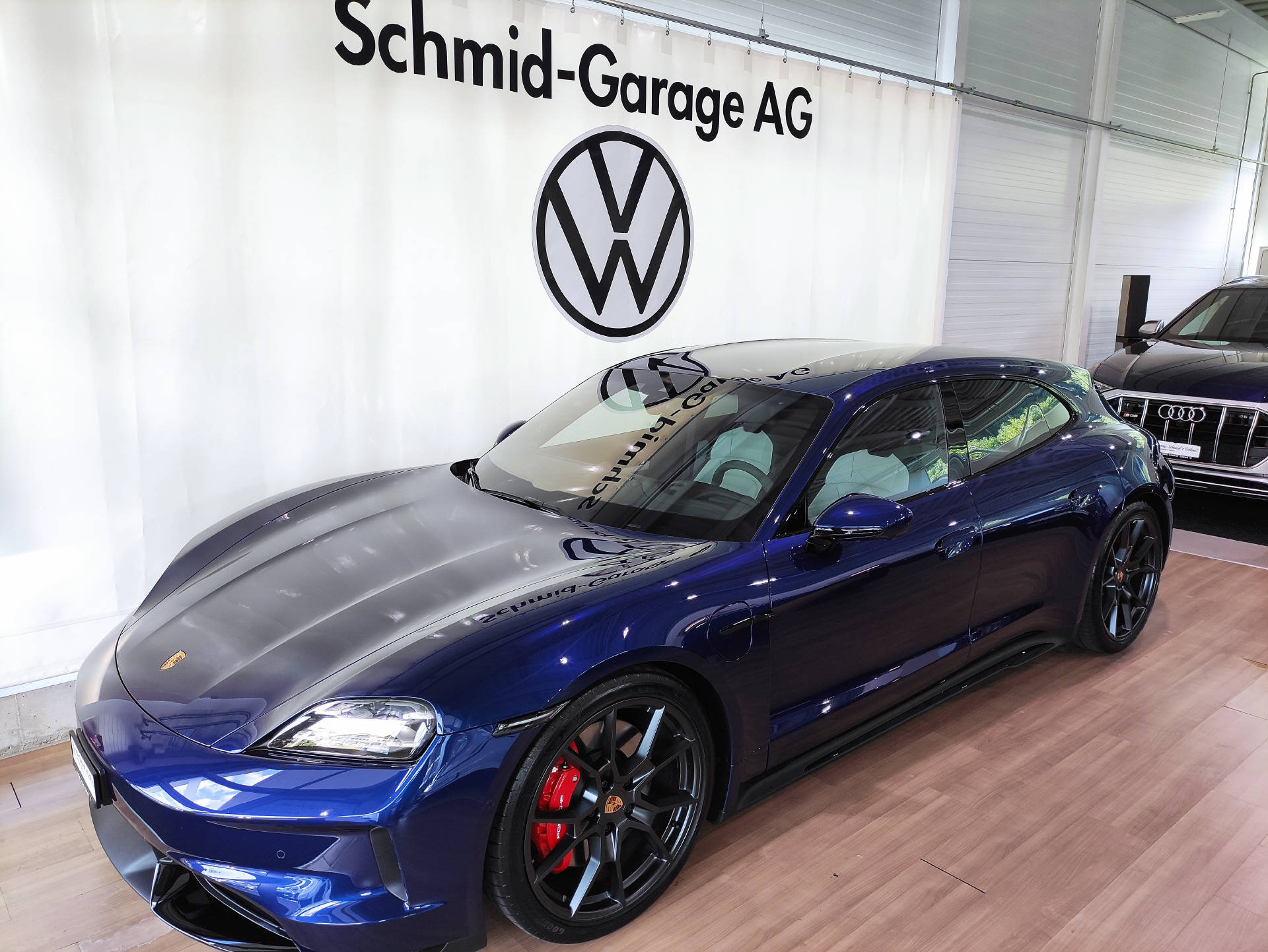 PORSCHE Taycan Sport Turismo GTS