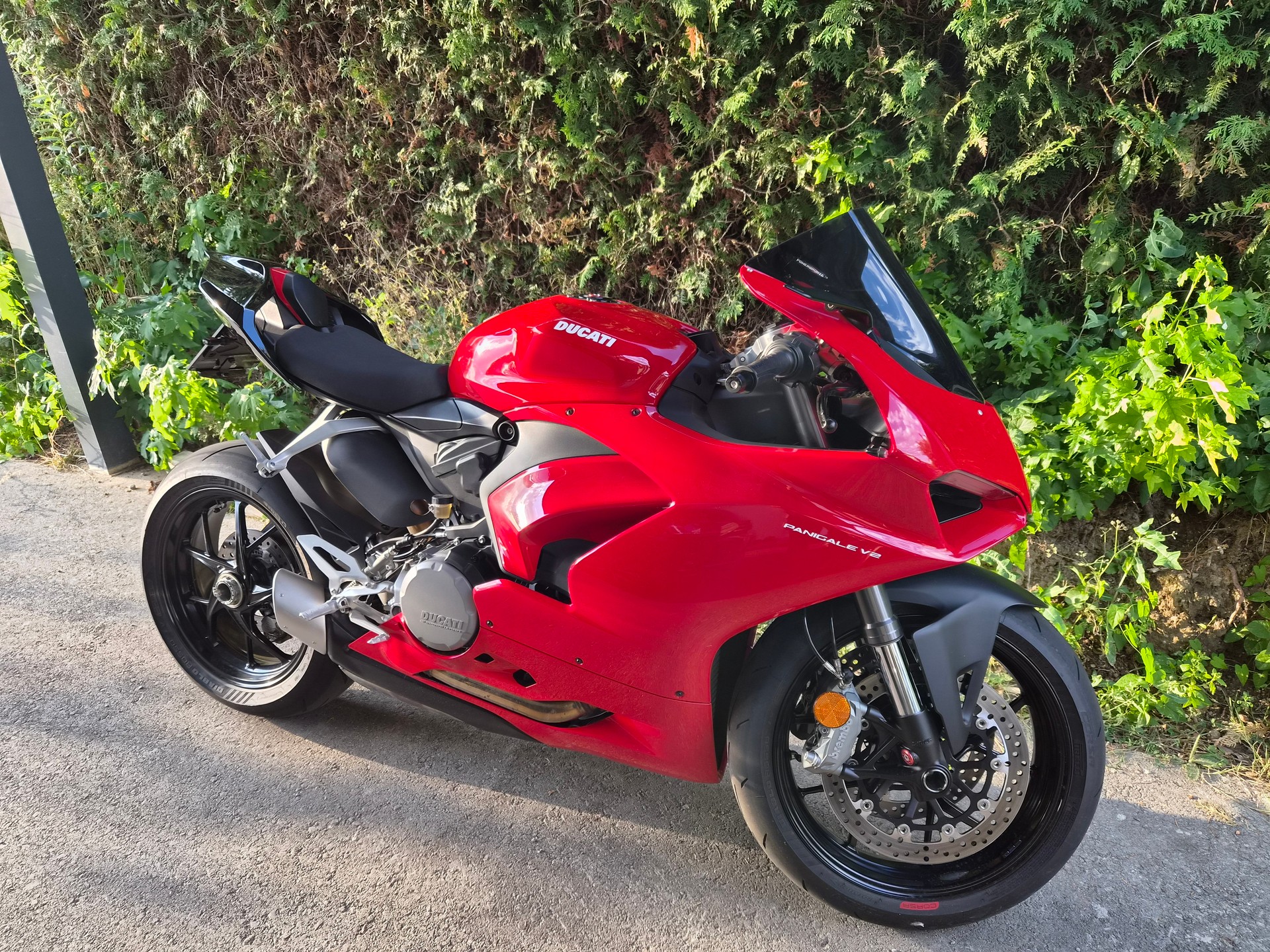 DUCATI Panigale V2-image-5
