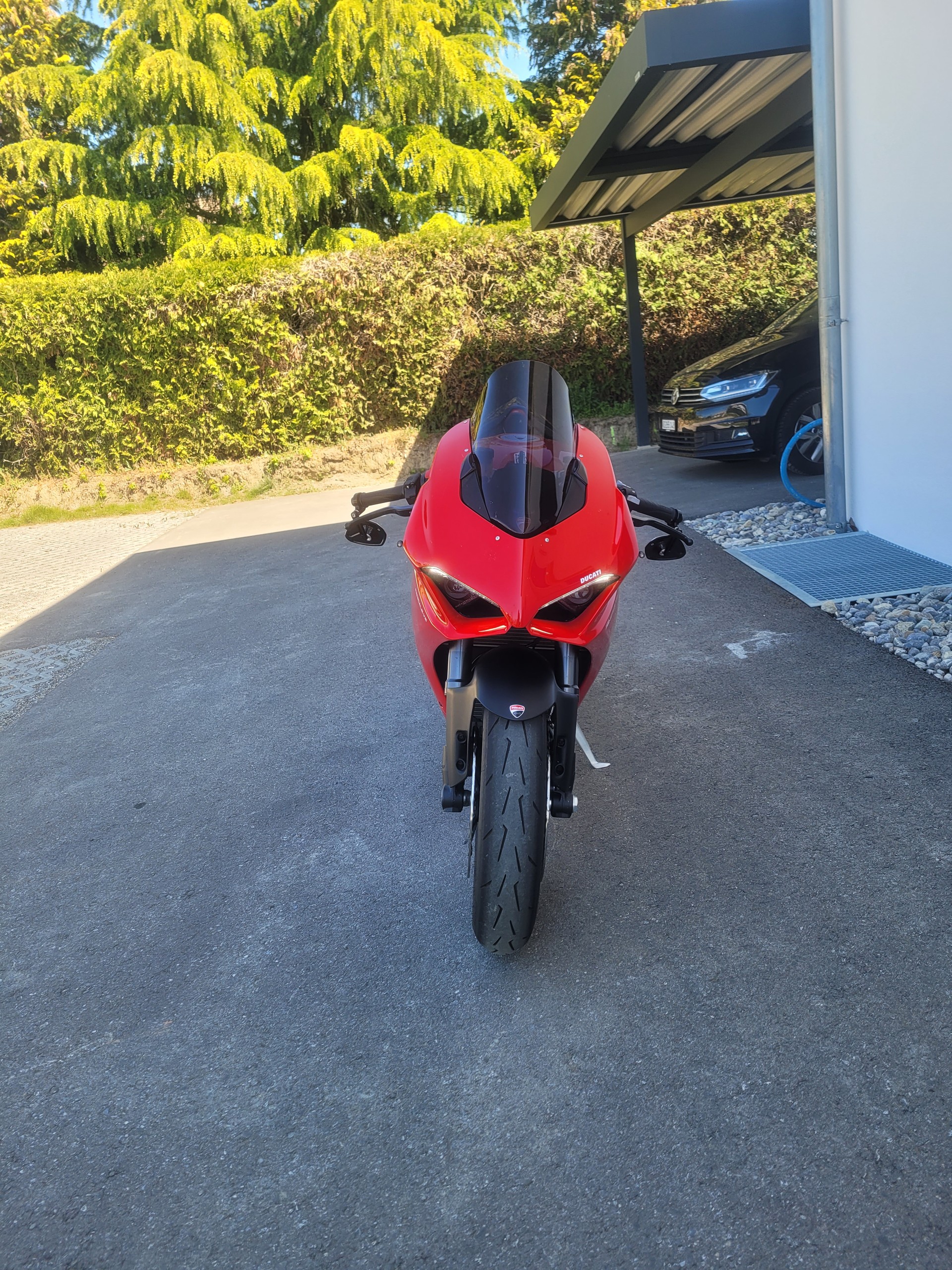 DUCATI Panigale V2-image-9