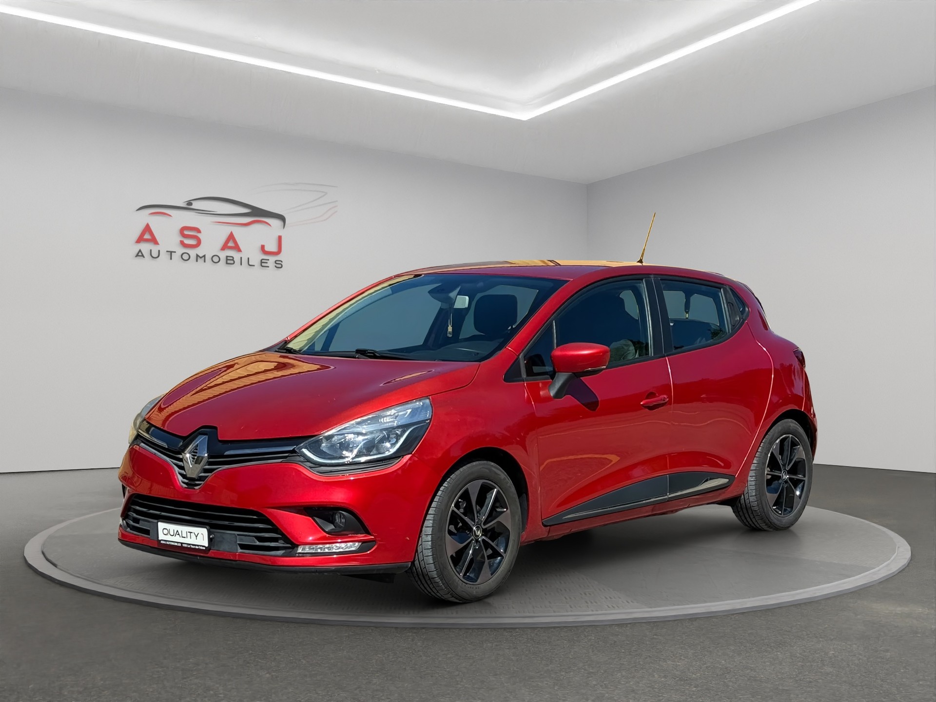 RENAULT Clio 0.9 12V Intens
