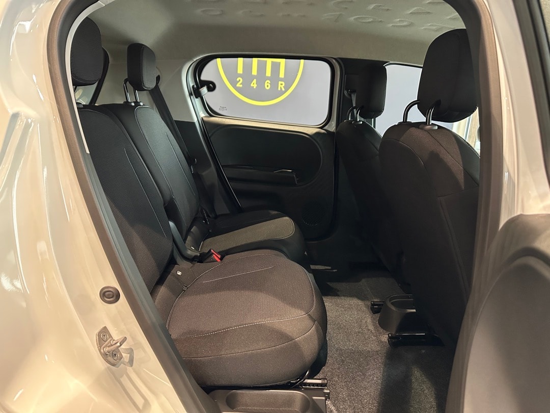 RENAULT Twingo E-Tech 27kWh Evolution-image-15