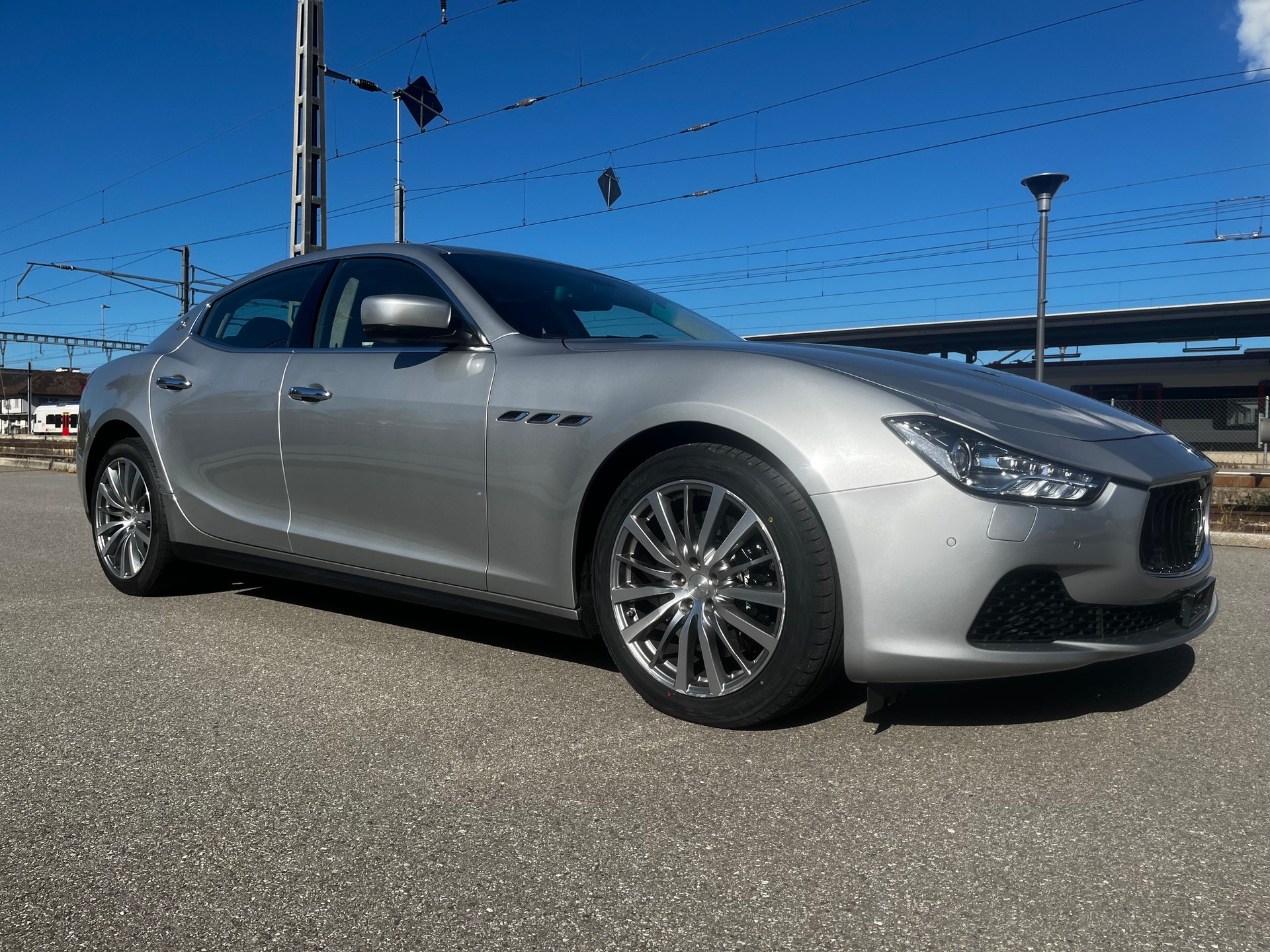 MASERATI Ghibli S Q4 3.0 V6 Automatica-image-1