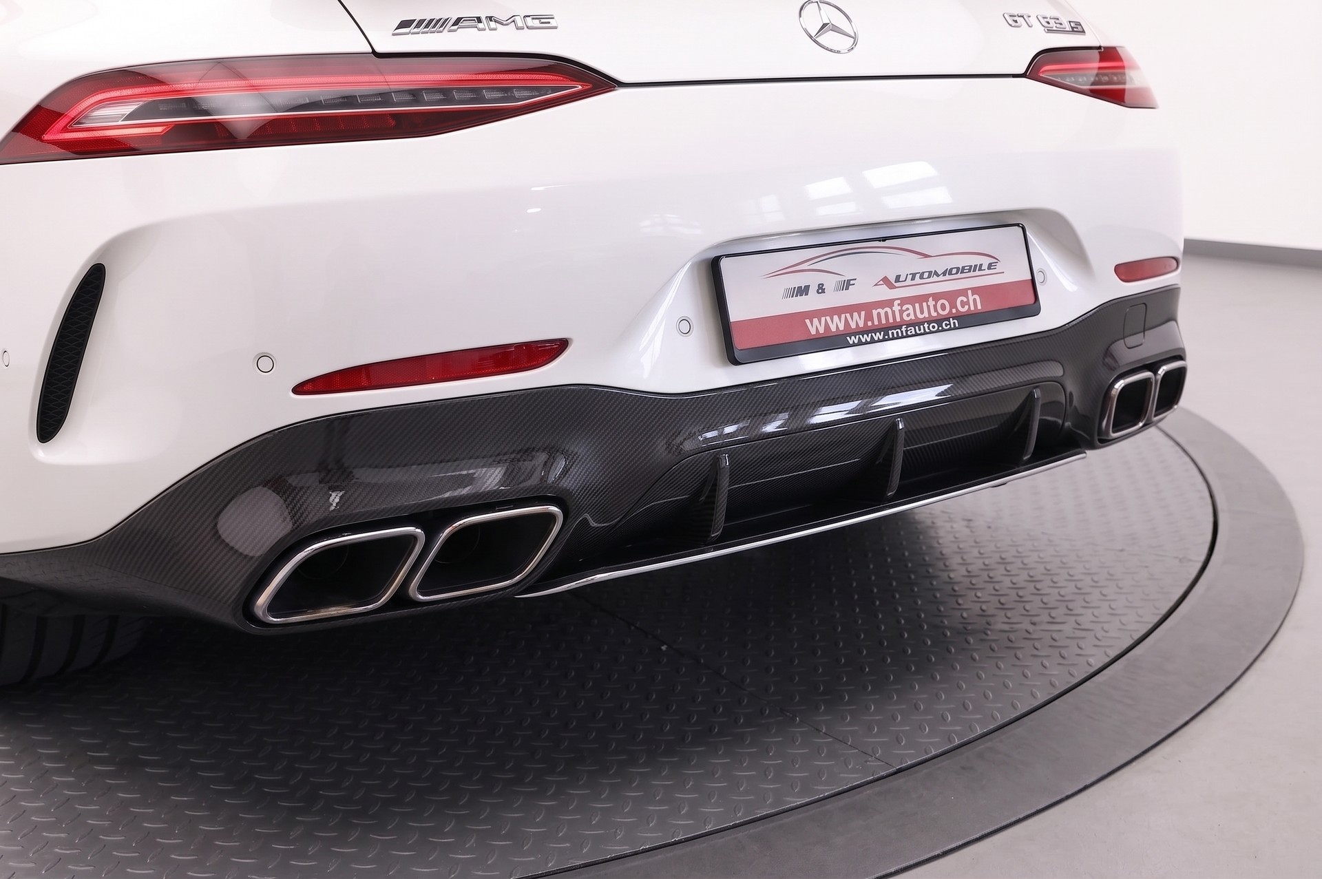 MERCEDES-BENZ AMG GT 63 S 4matic+-image-8