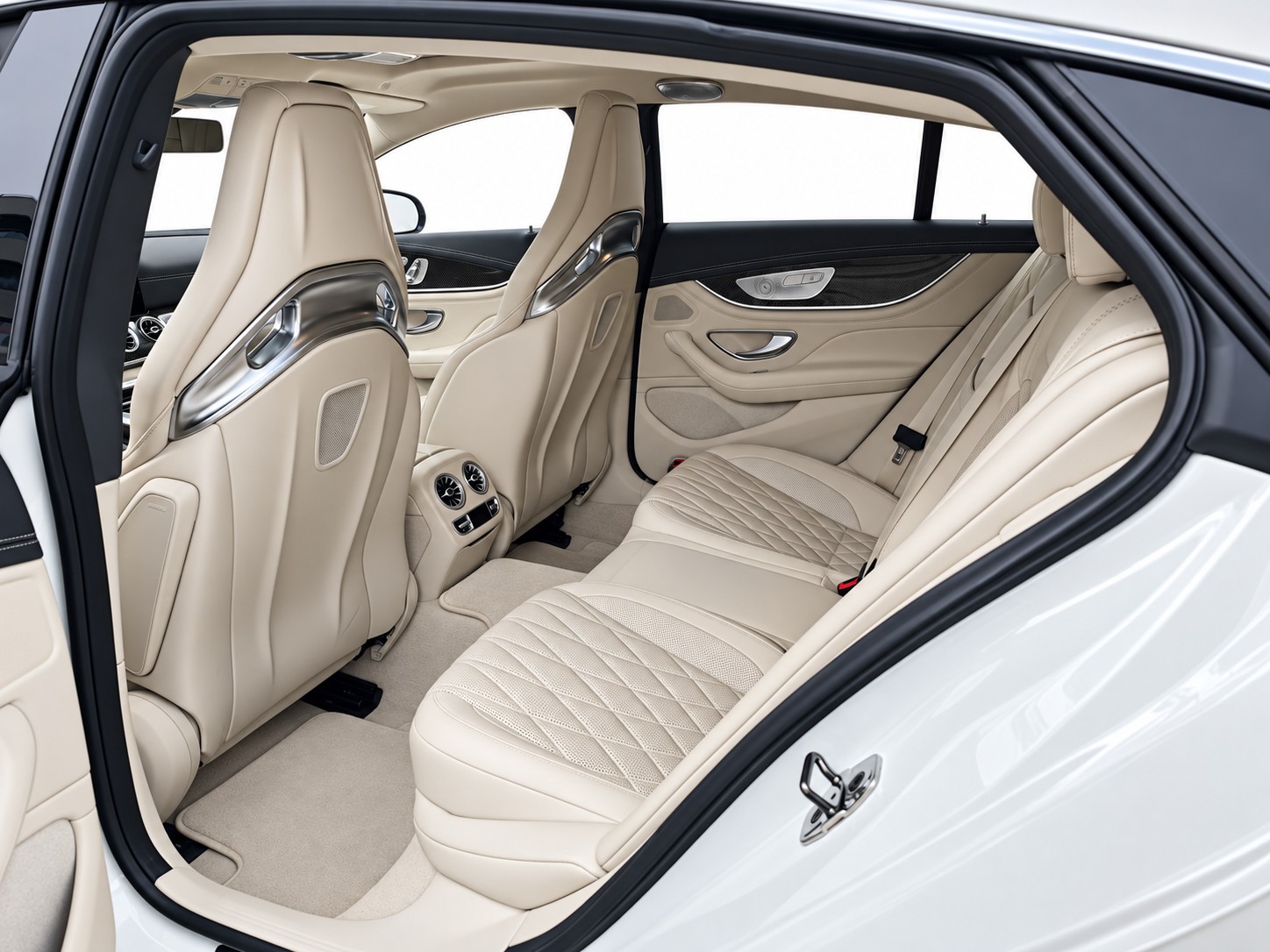 MERCEDES-BENZ AMG GT 63 S 4matic+-image-14