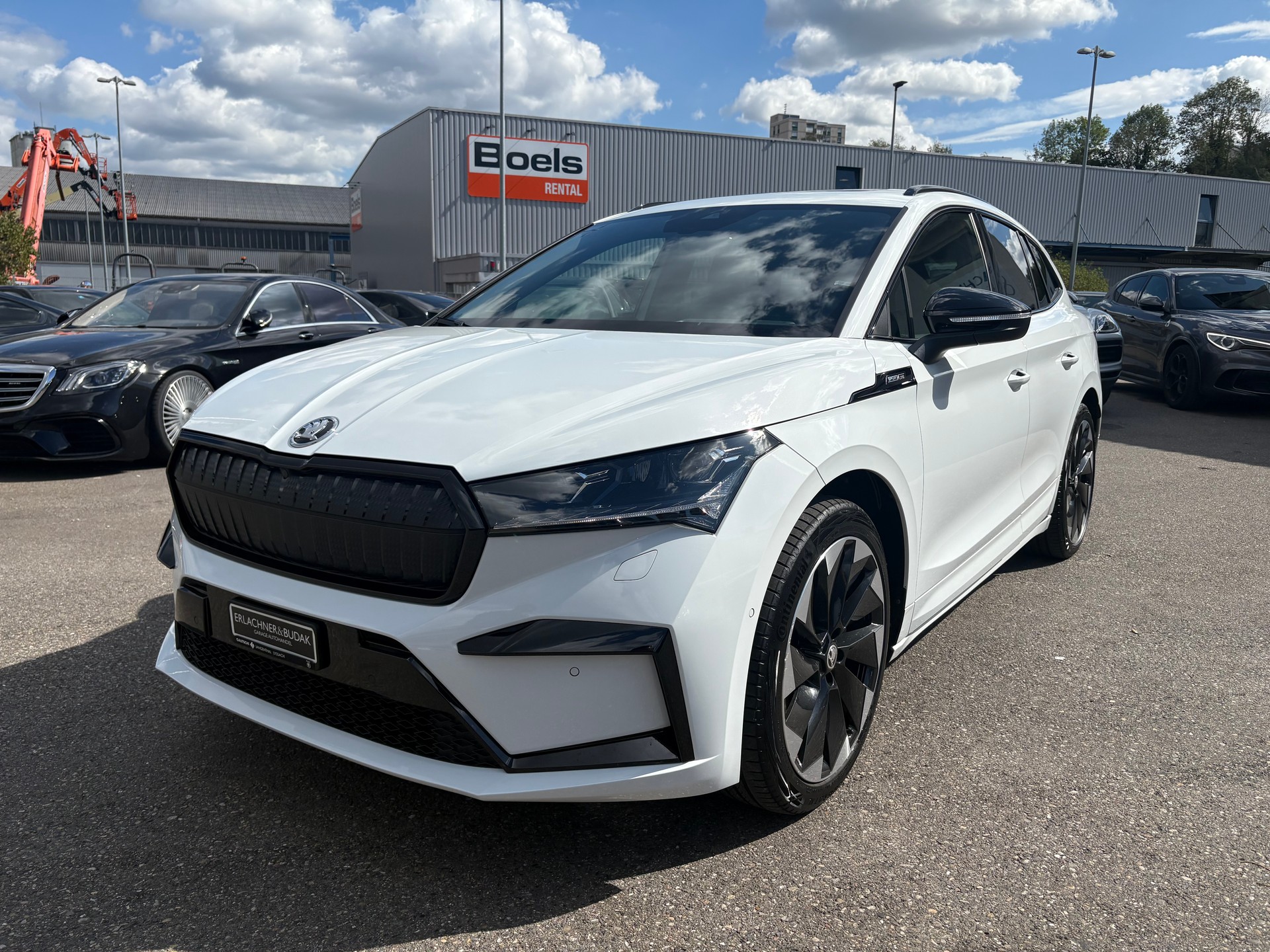 SKODA Enyaq iV 80 SportLine Ultra-showroom-element-1