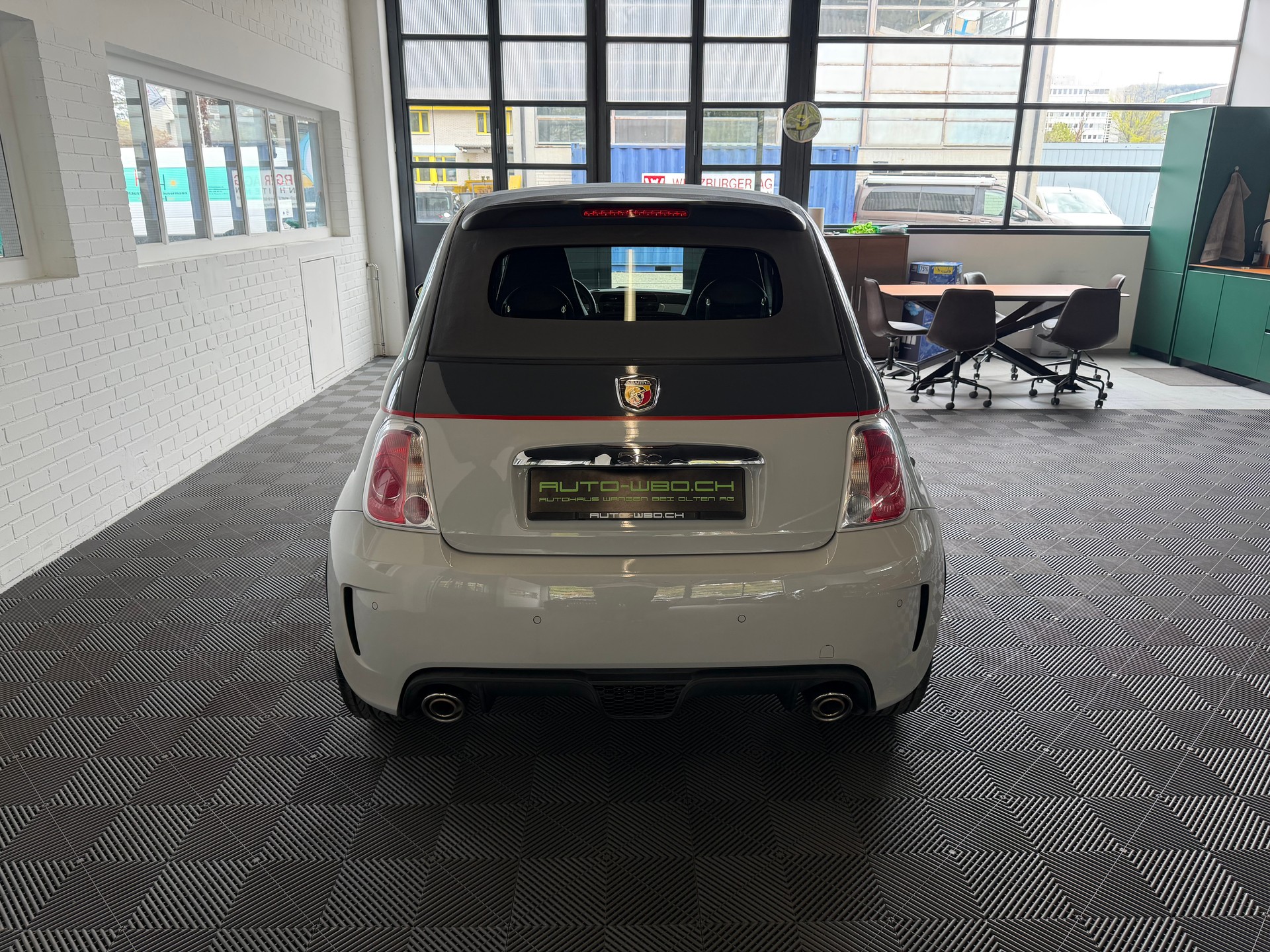 FIAT 500C 1.4 16V Turbo Abarth Dualogic-showroom-element-3