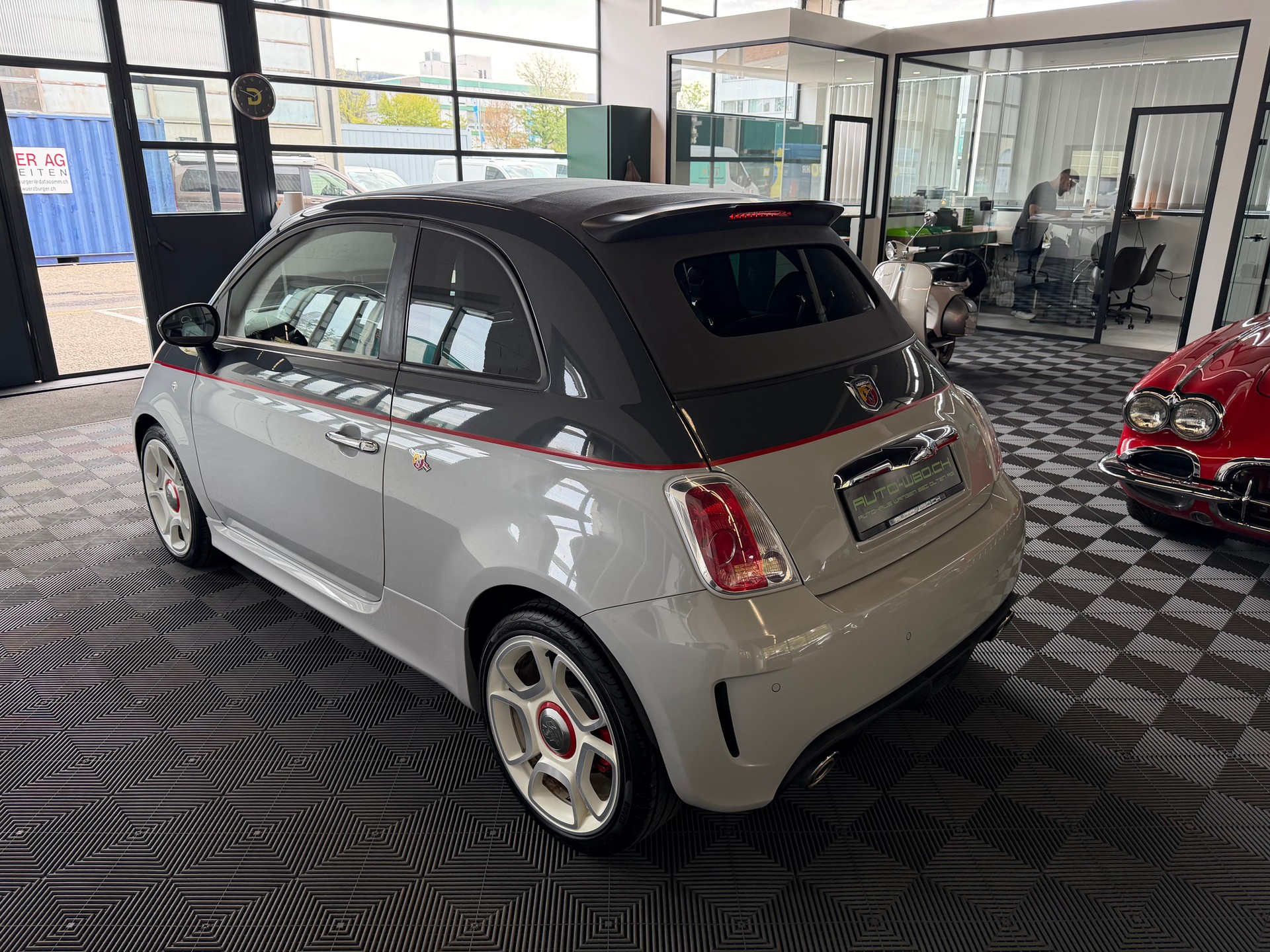 FIAT 500C 1.4 16V Turbo Abarth Dualogic-image-4