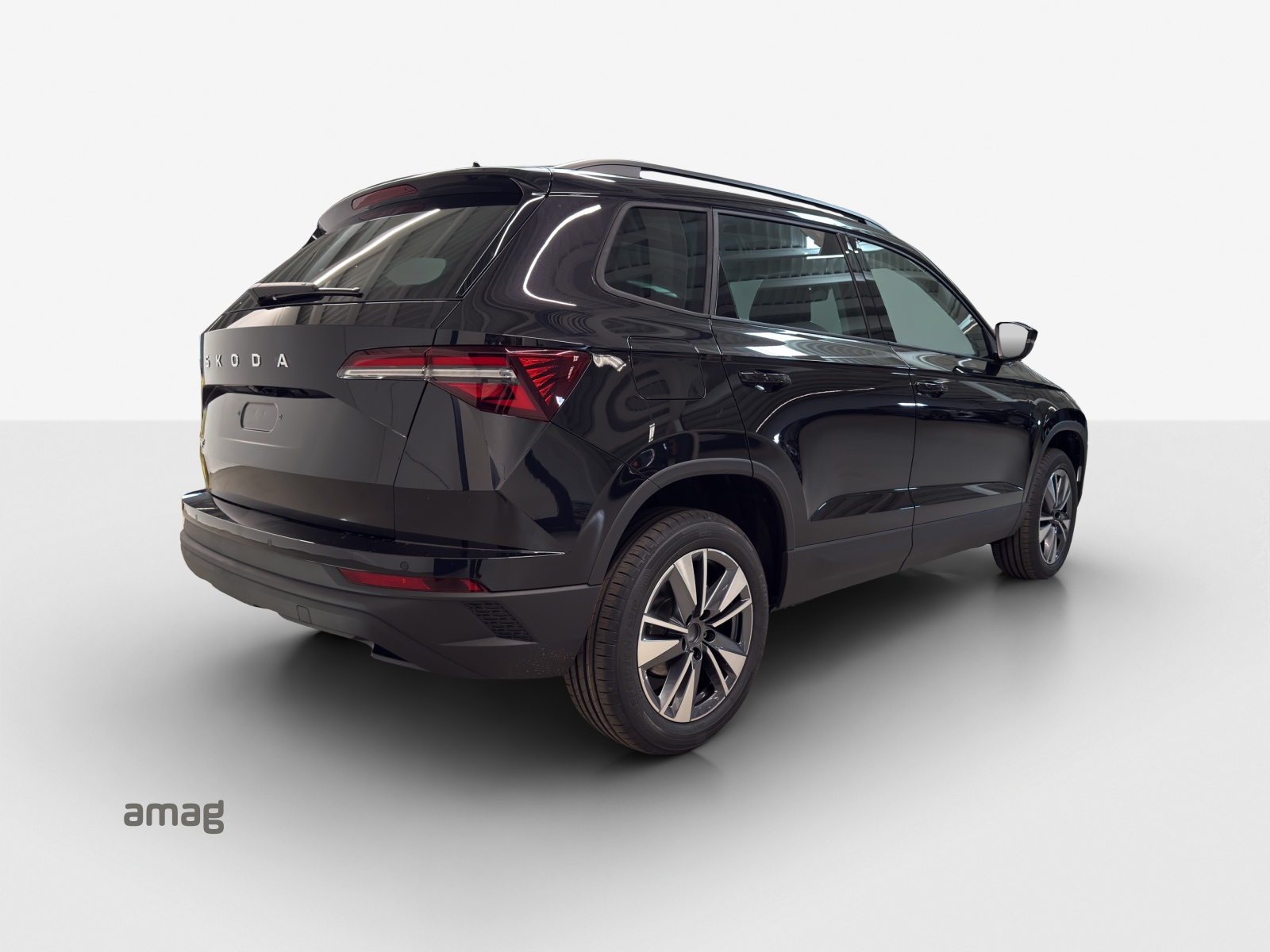 SKODA Karoq 1.5 TSI Dynamic DSG-image-12