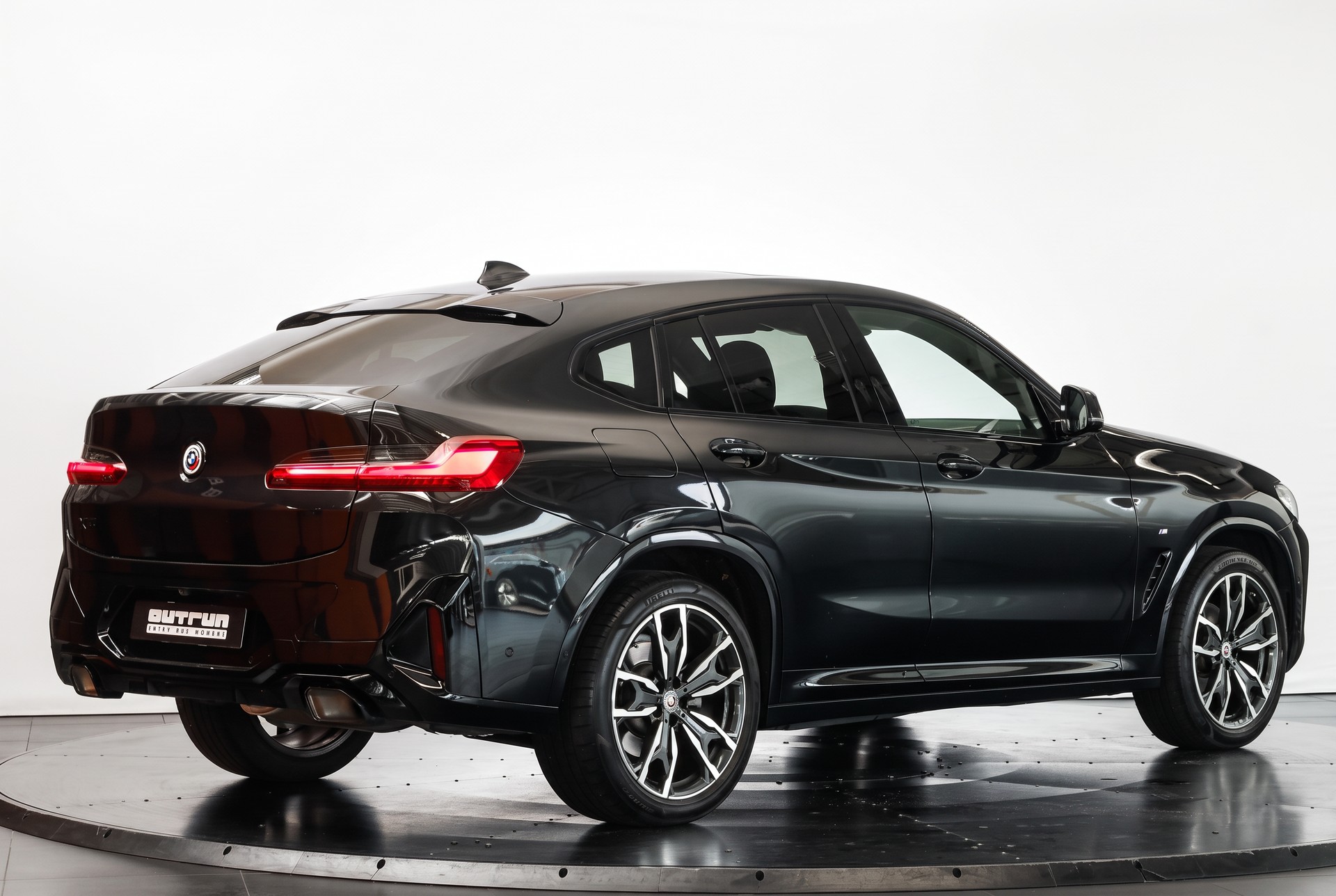 BMW X4 xDrive 48V 20d M Sport Steptronic • Attelage • Régulateur actif • Live Cockpit Professional-image-6