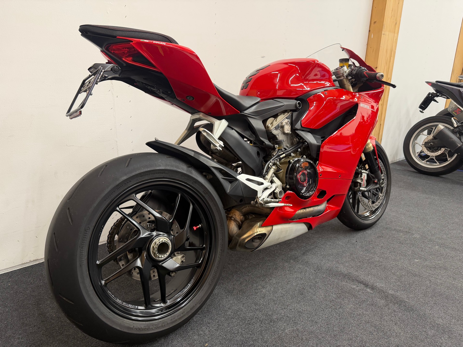 DUCATI Panigale 1199-image-2