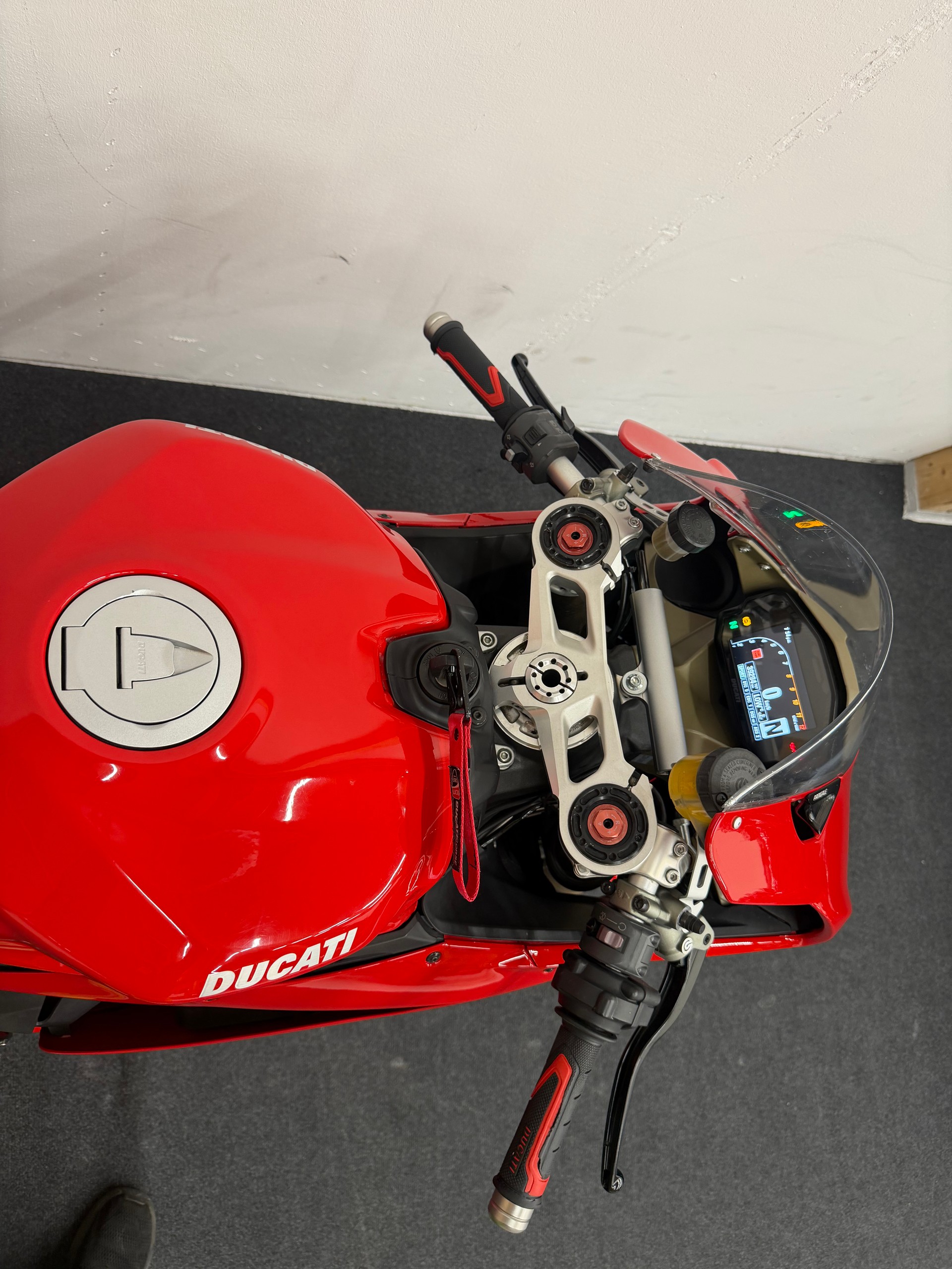 DUCATI Panigale 1199-image-6