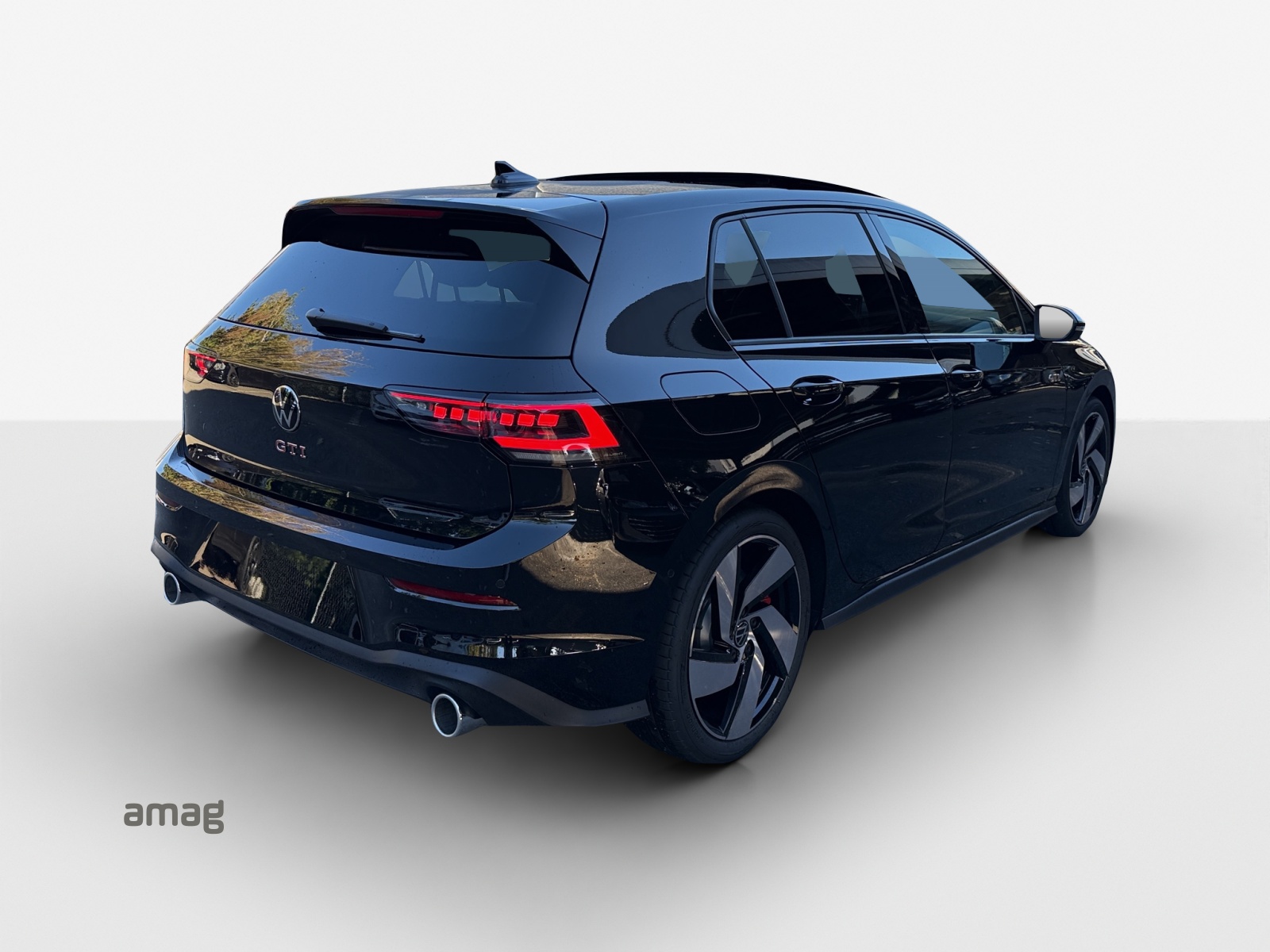 VW Golf 2.0 TSI GTI DSG-image-4