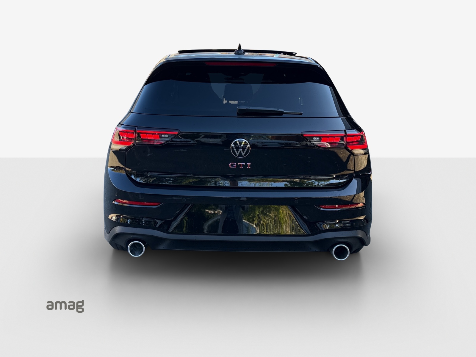 VW Golf 2.0 TSI GTI DSG-showroom-element-3