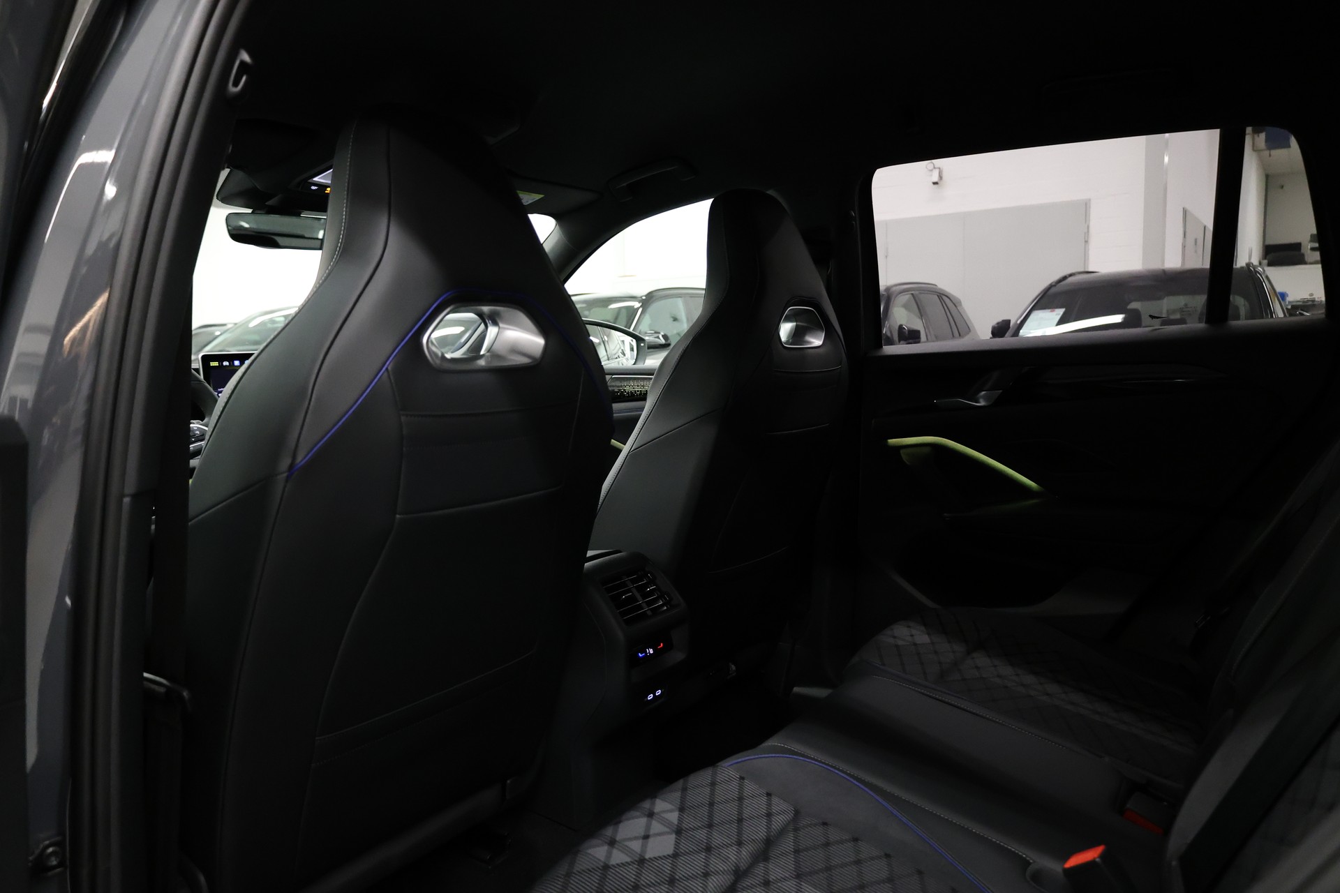 VW Tiguan 1.5 TSI R-Line DSG-image-36