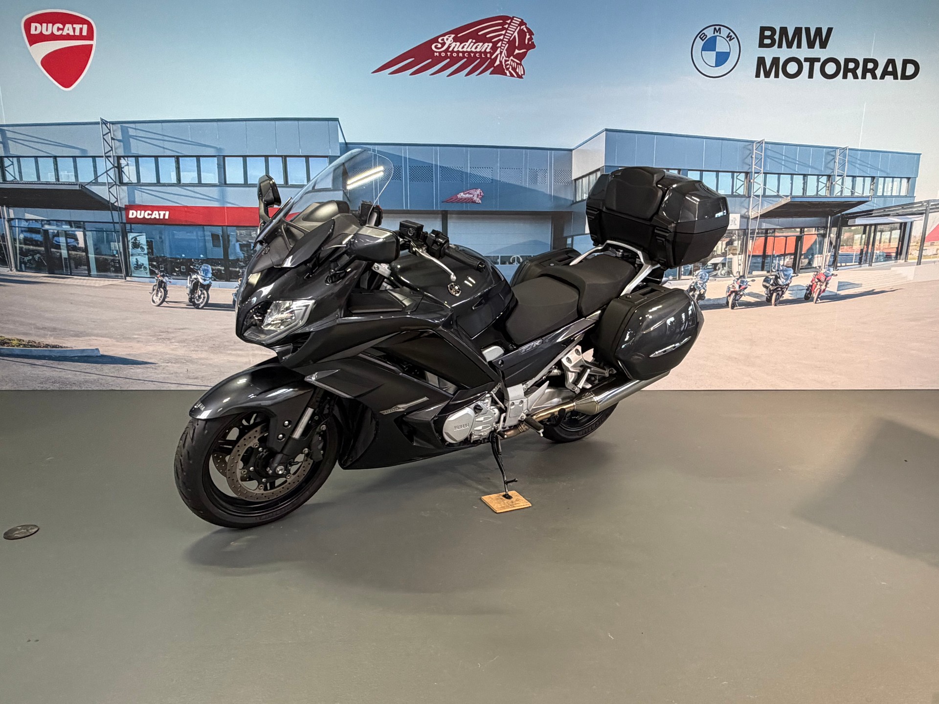 YAMAHA FJR 1300 AE ABS-image-2
