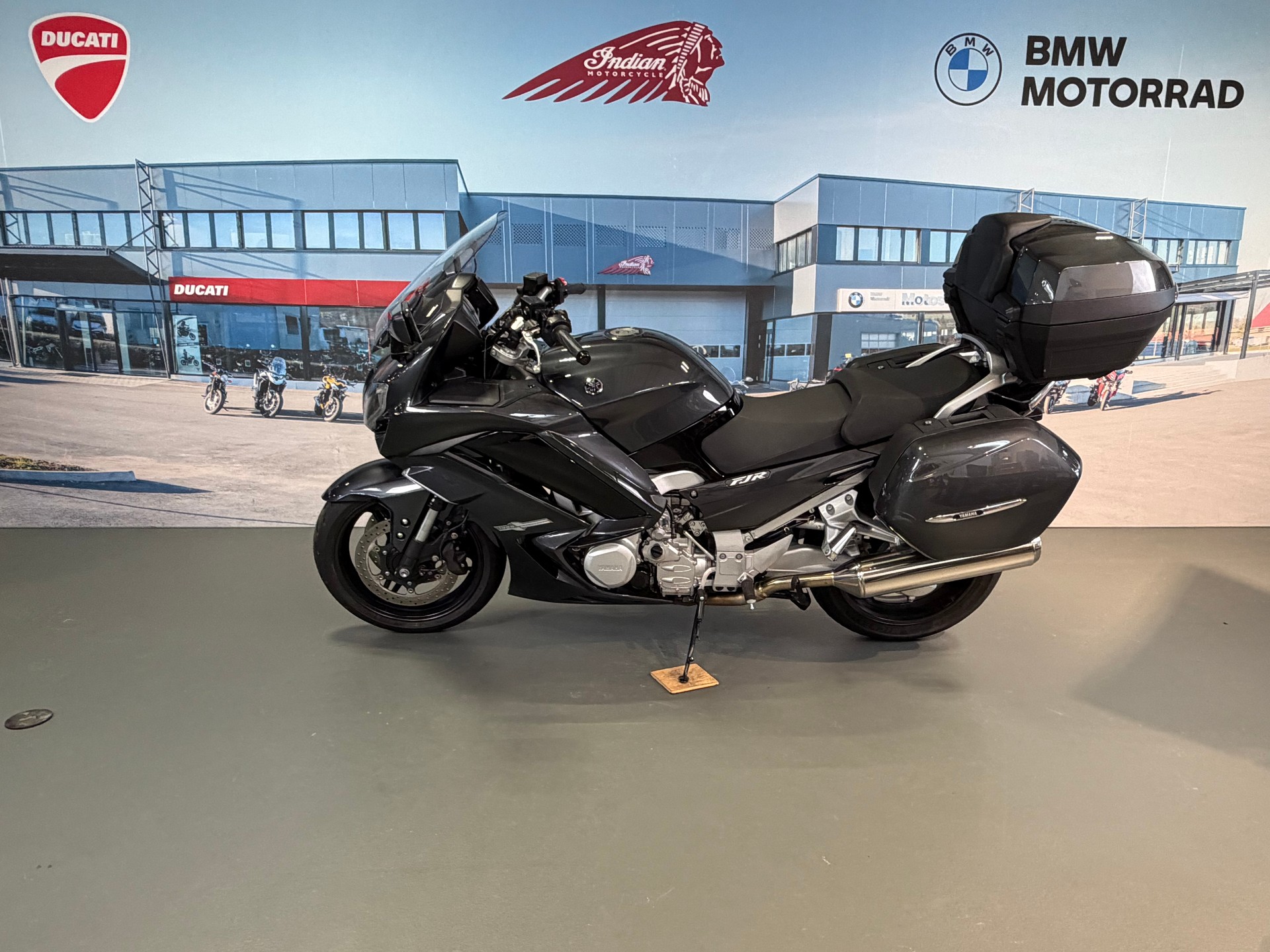 YAMAHA FJR 1300 AE ABS-image-3