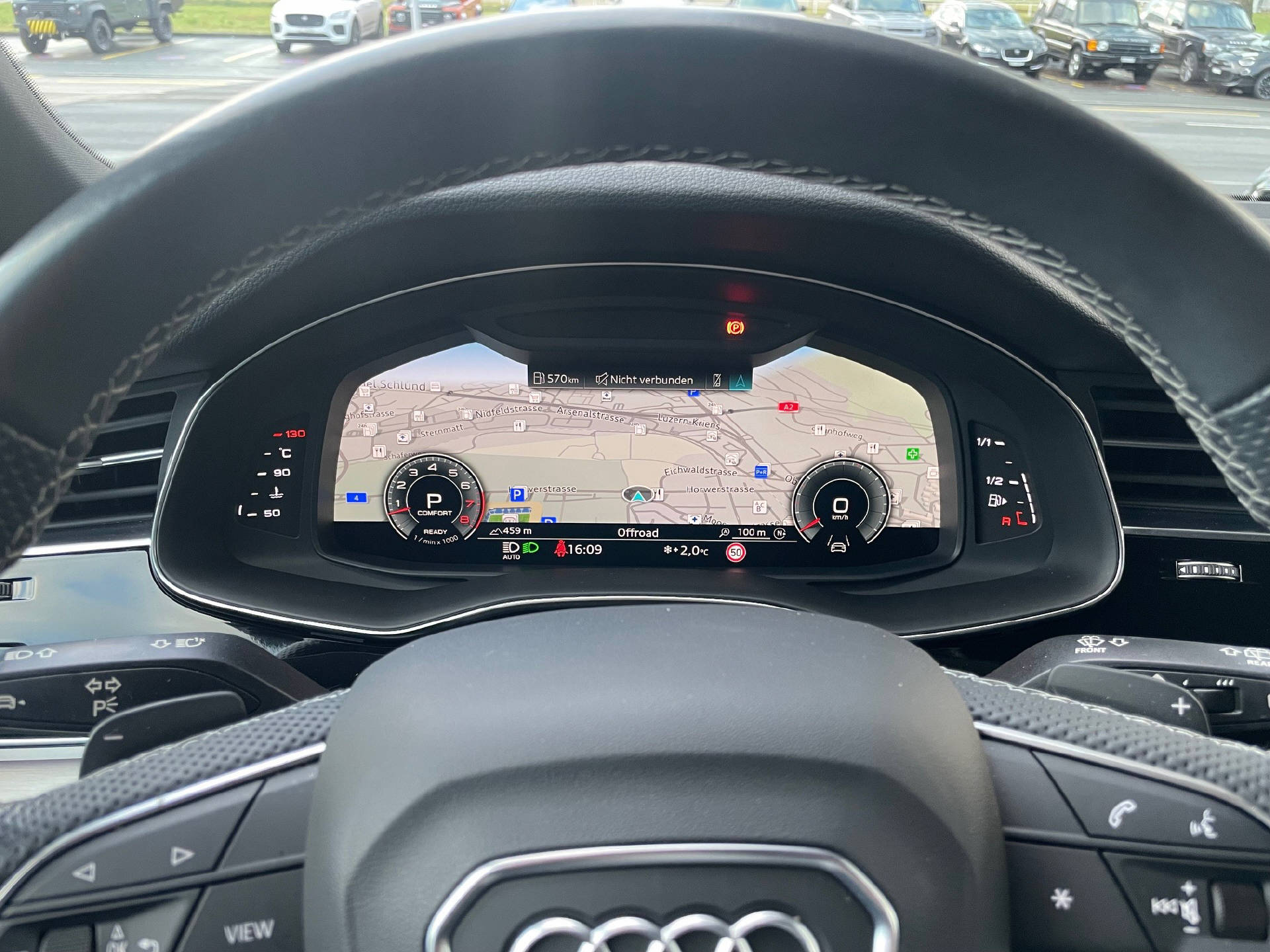 AUDI Q8 3.0 55 TFSI quattro T-Tronic-image-6