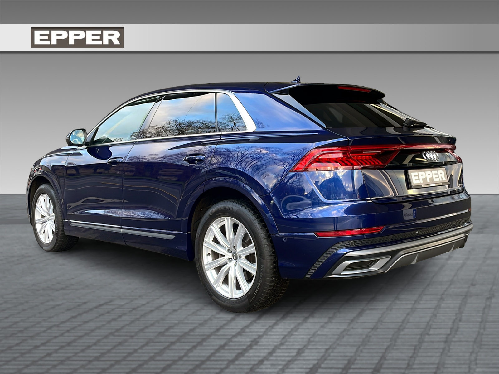 AUDI Q8 3.0 55 TFSI quattro T-Tronic-showroom-element-2