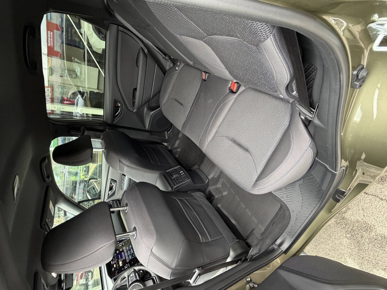 SUBARU Forester Station 2.0i e-Boxer Swiss Plus-image-7