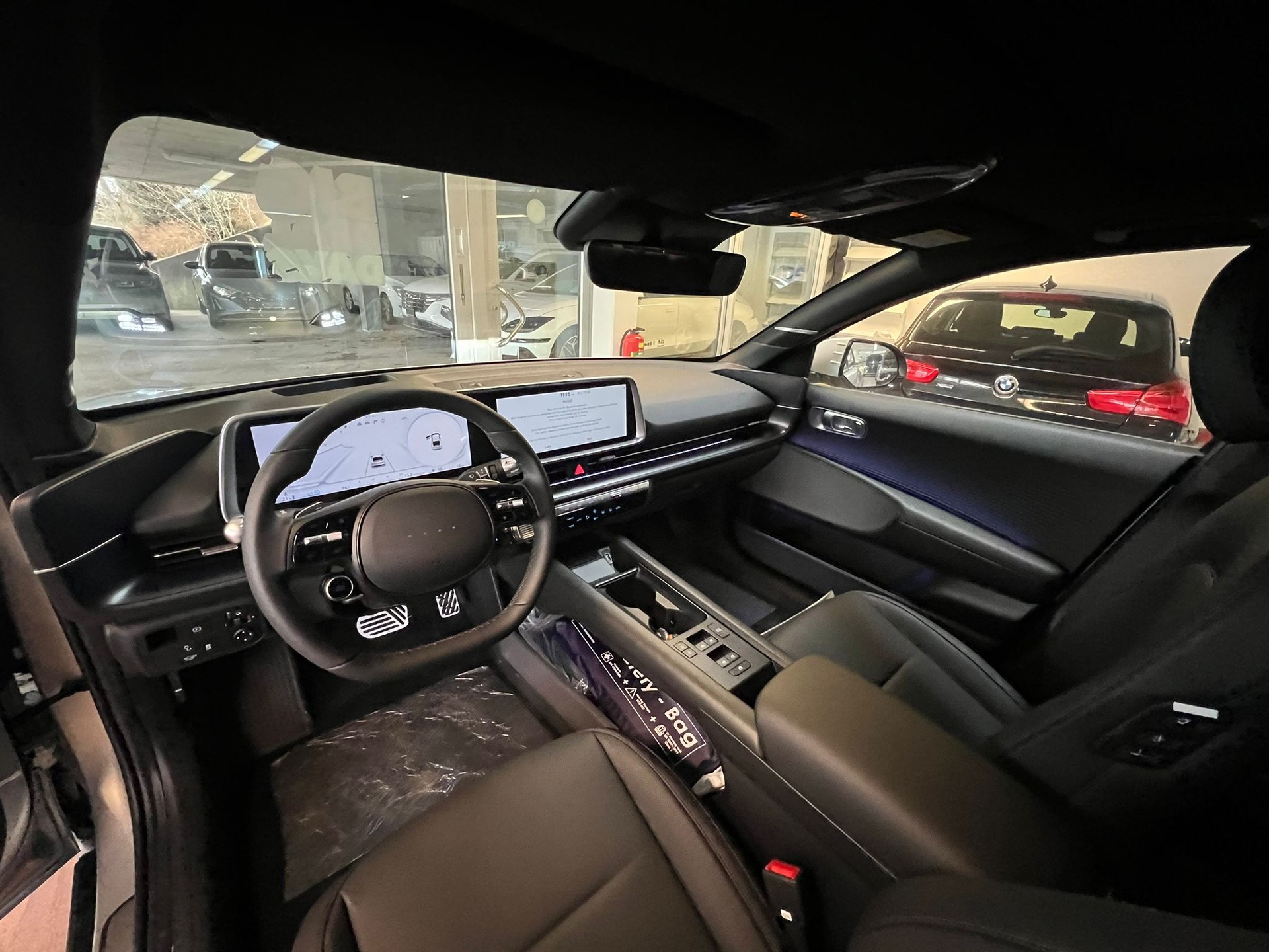 HYUNDAI Ioniq 6 77kWh Launch Edition 4WD-image-9