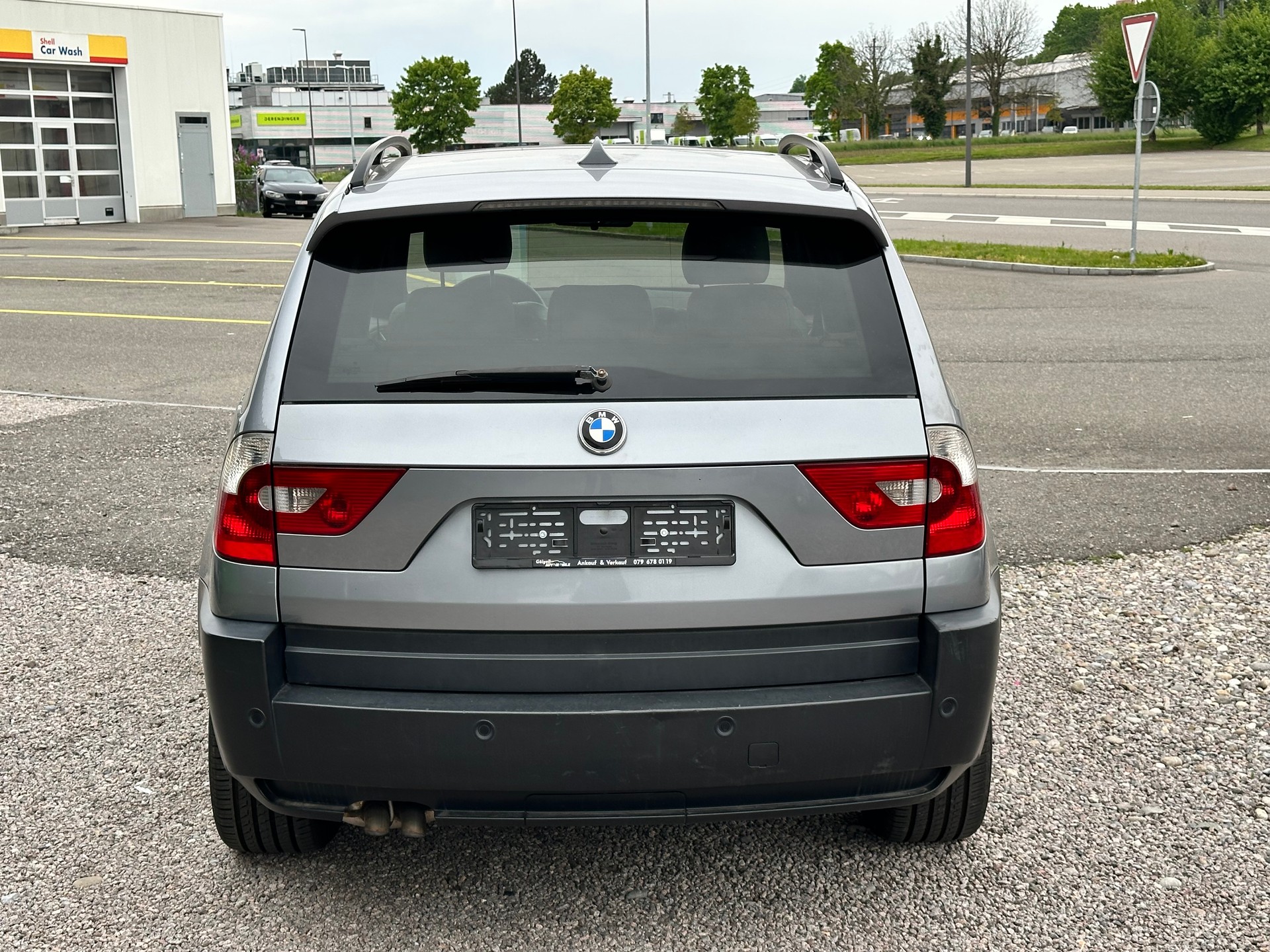 BMW X3 3.0d-image-3