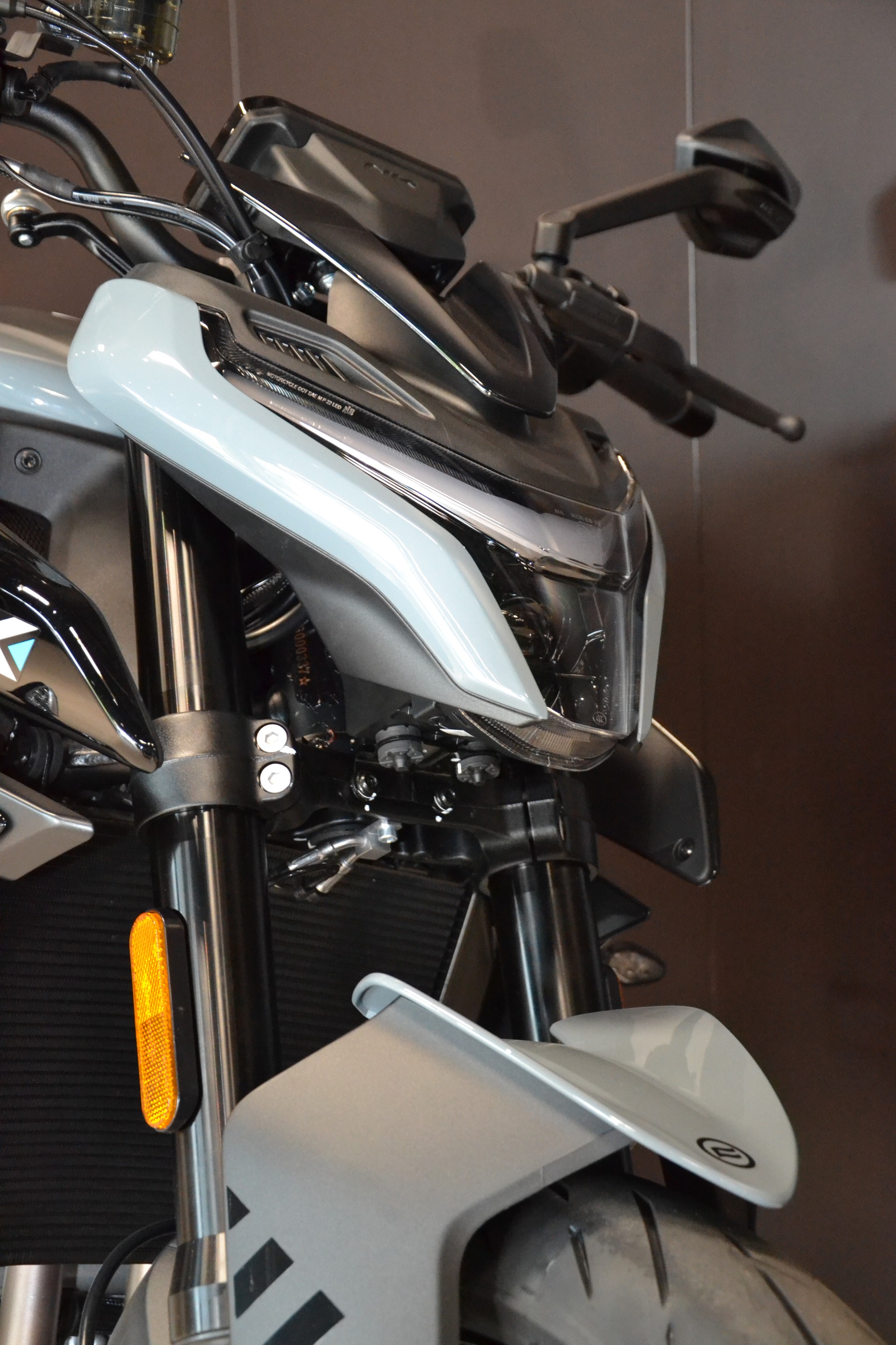 CF MOTO 675 NK-image-11